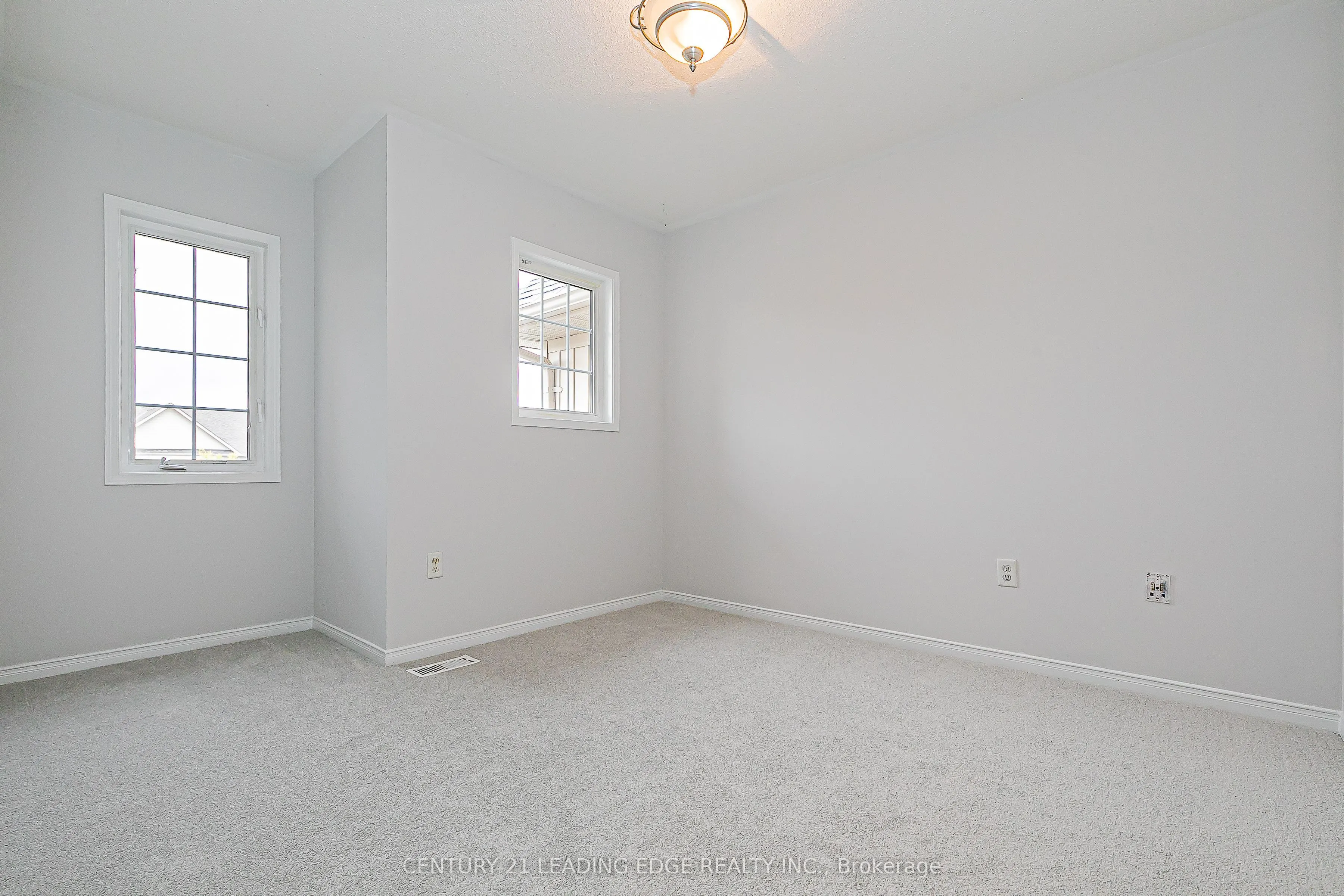 21 Lilly Mckeowan Crescent