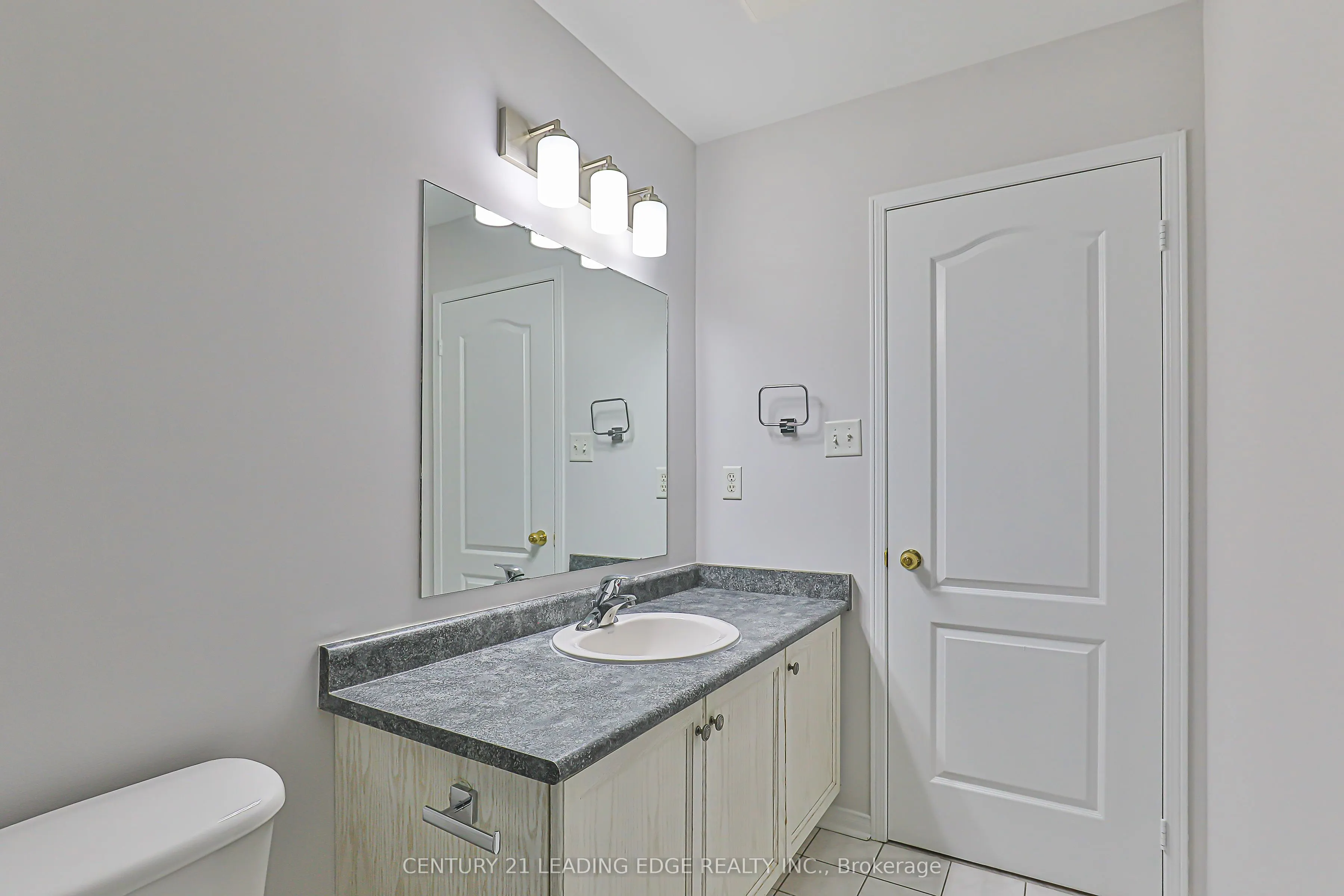 21 Lilly Mckeowan Crescent