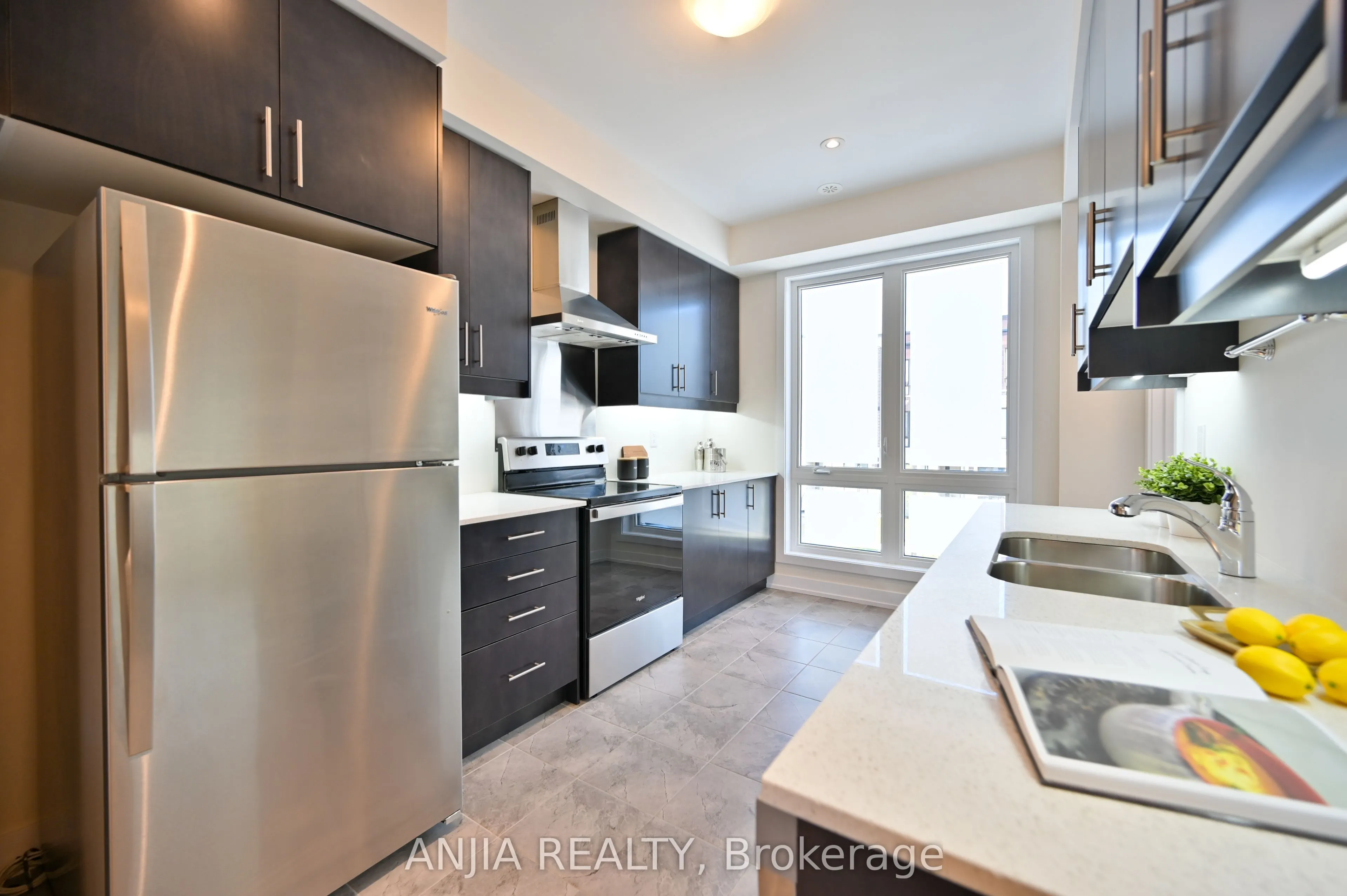 100 Stauffer Crescent