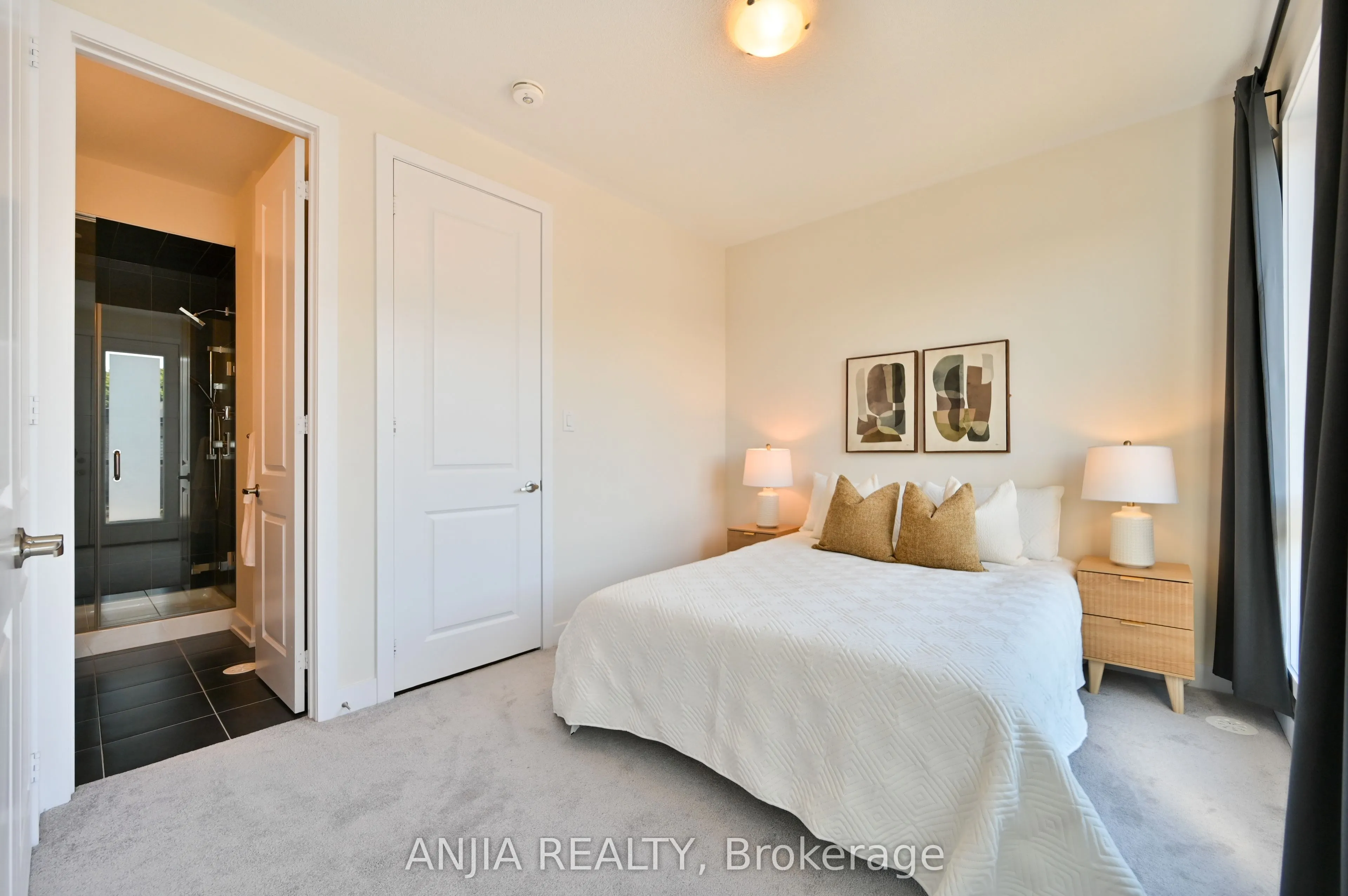 100 Stauffer Crescent