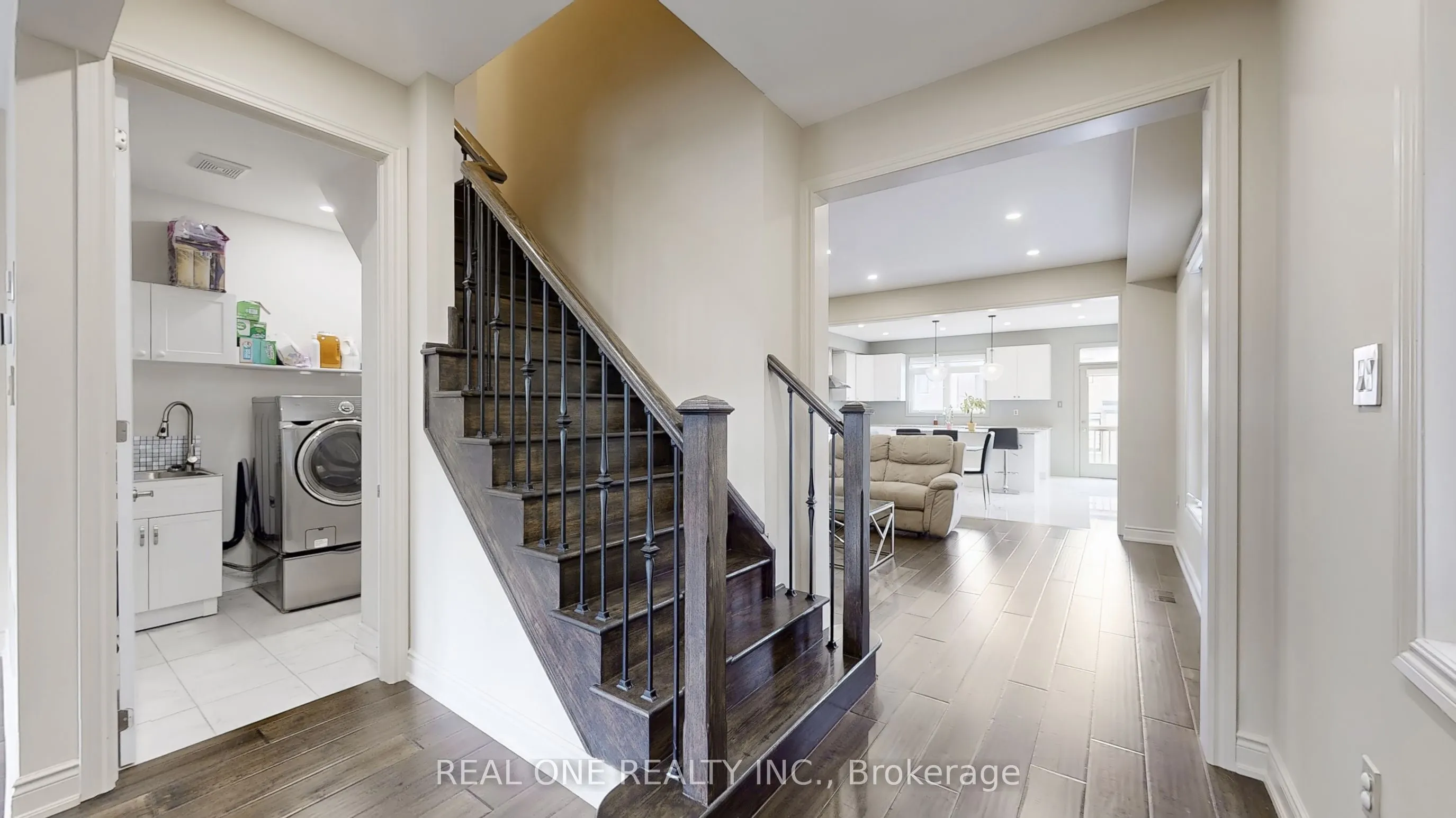 193 Cranbrook Crescent