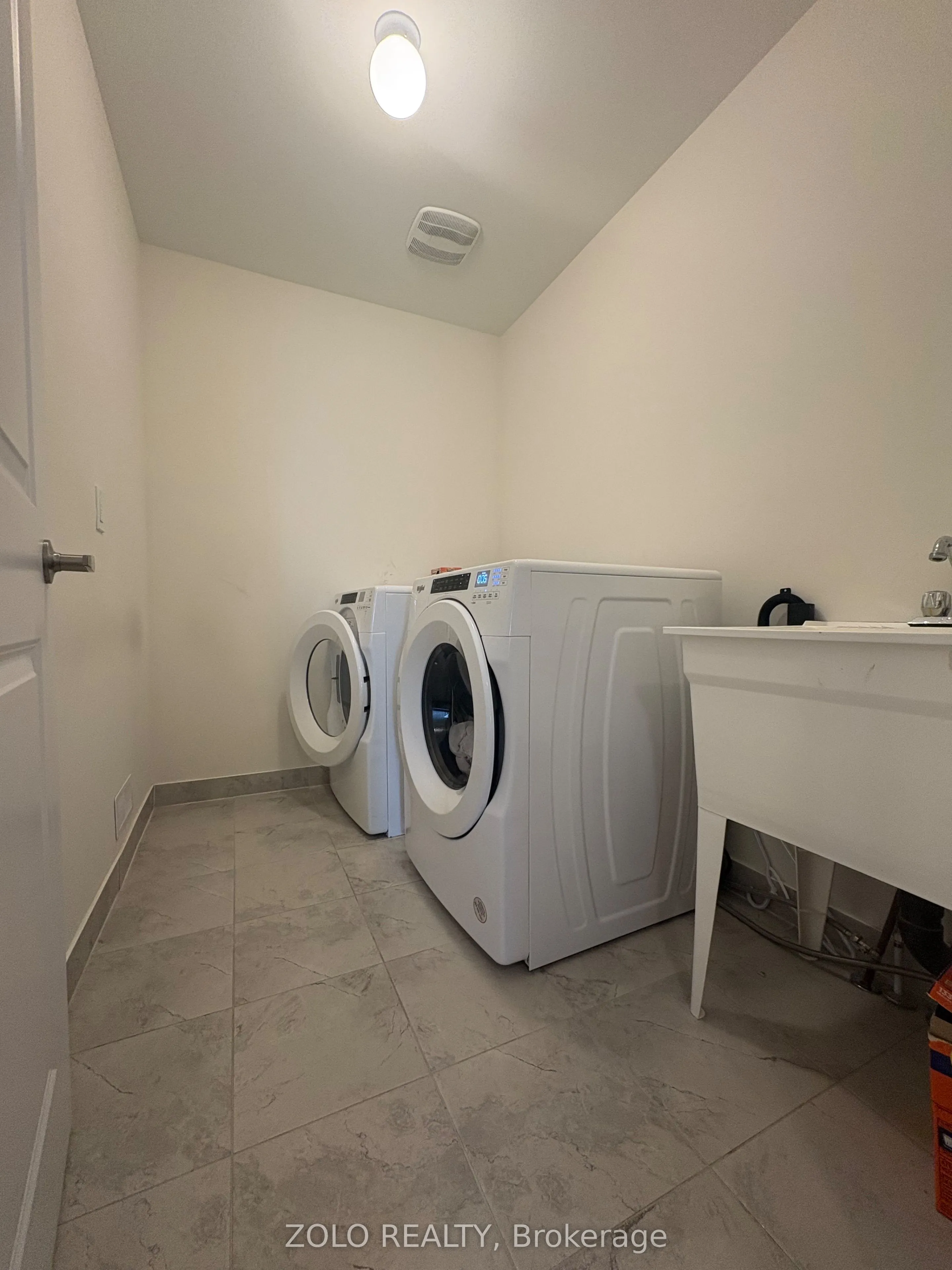 1644 Corsal Court