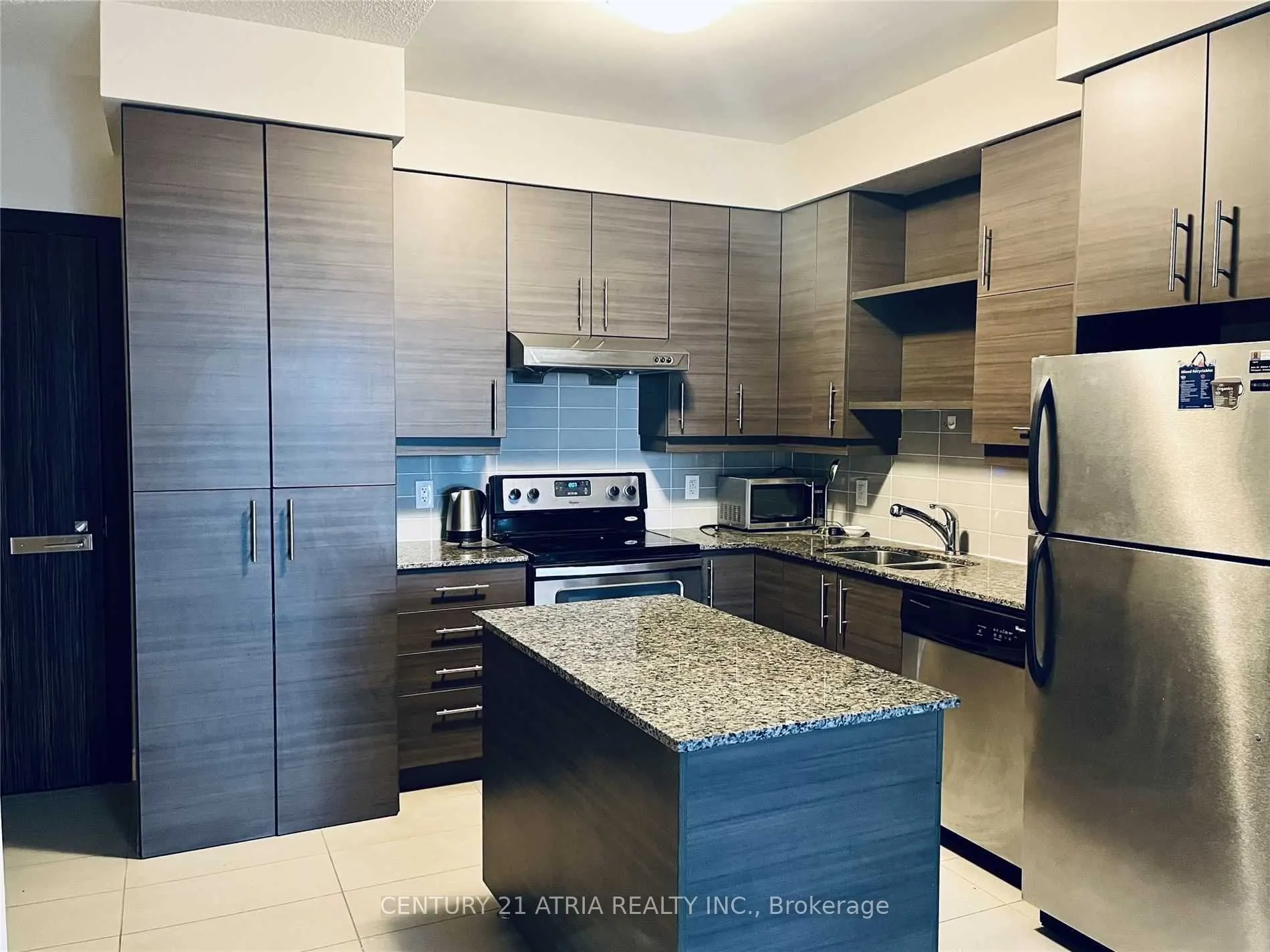 325 South Park Road, #1217