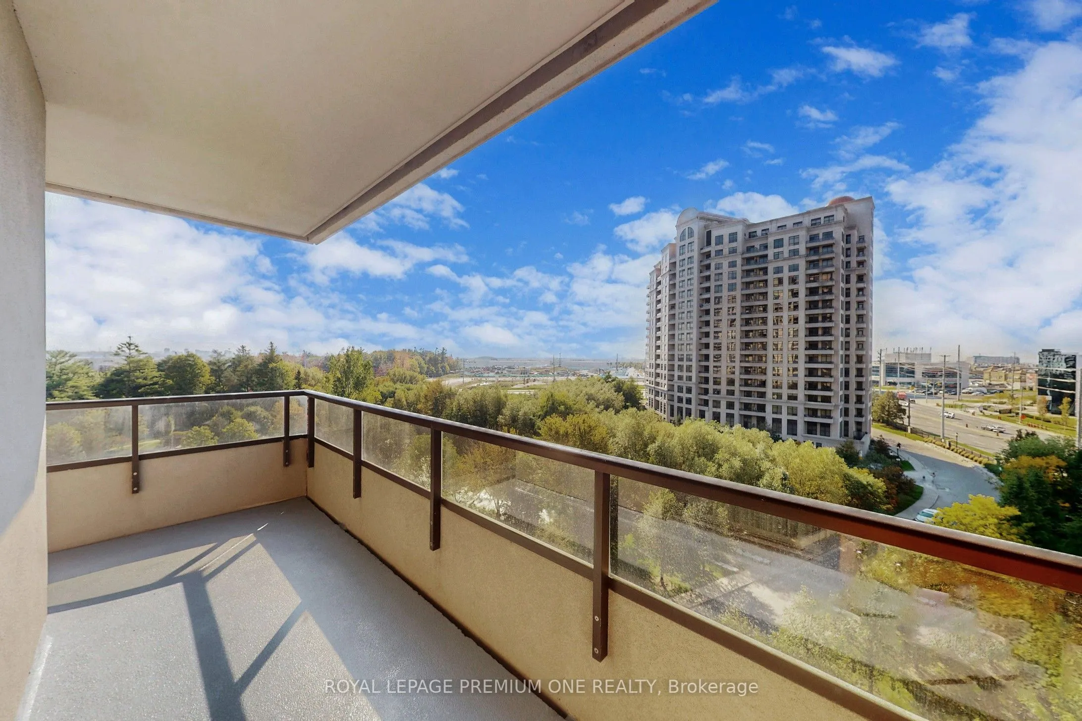 9235 Jane Street, #606