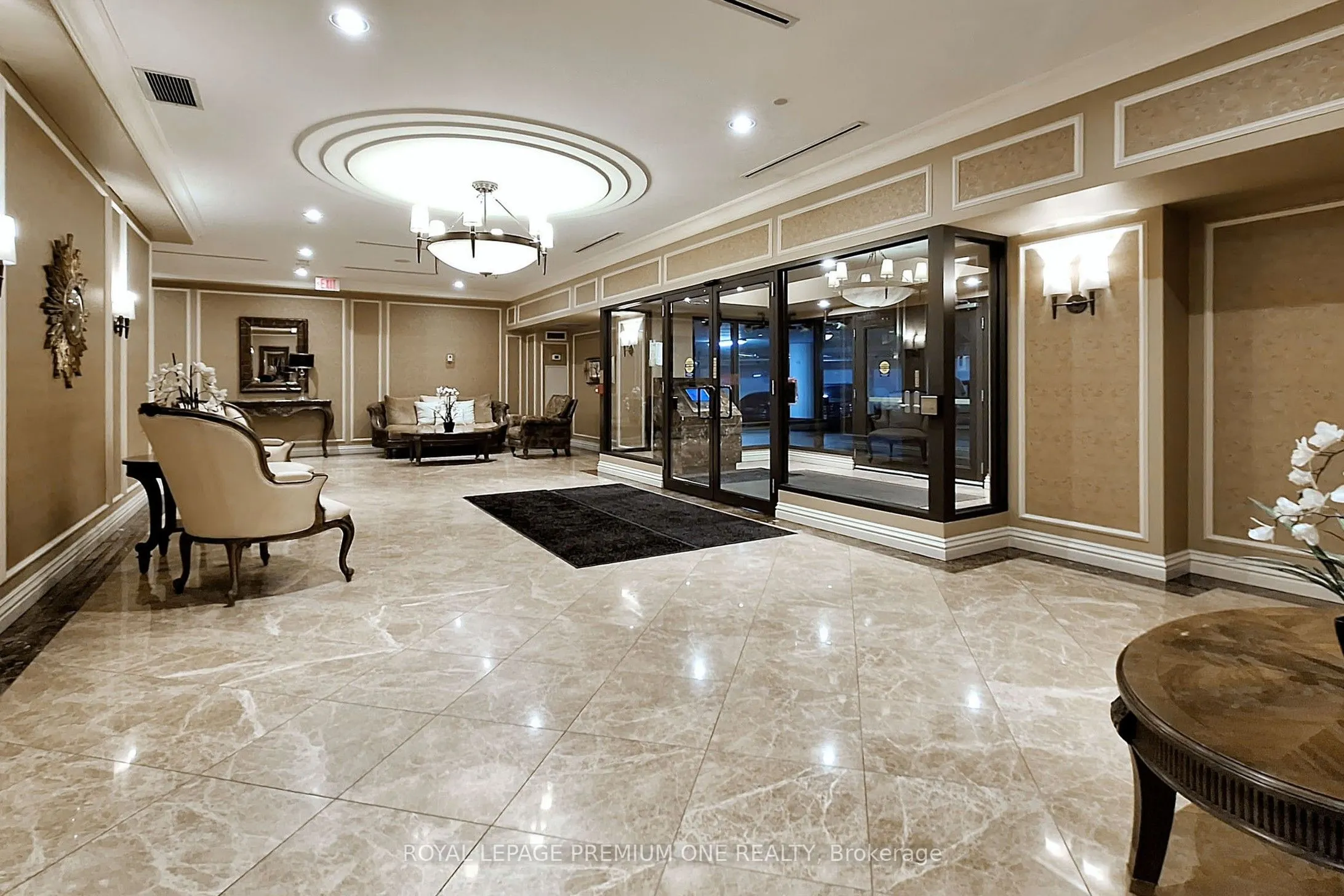 9235 Jane Street, #606