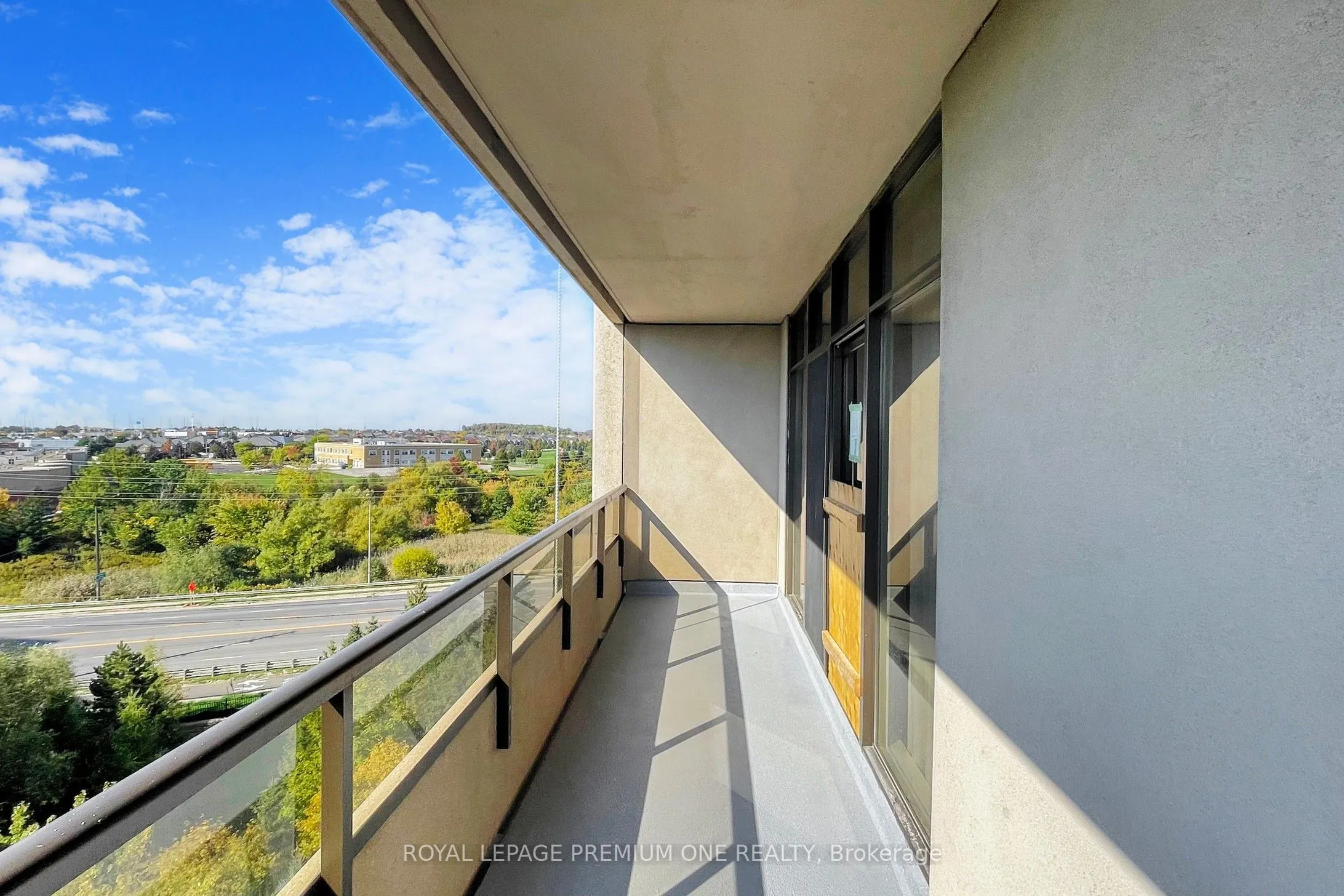 9235 Jane Street, #606