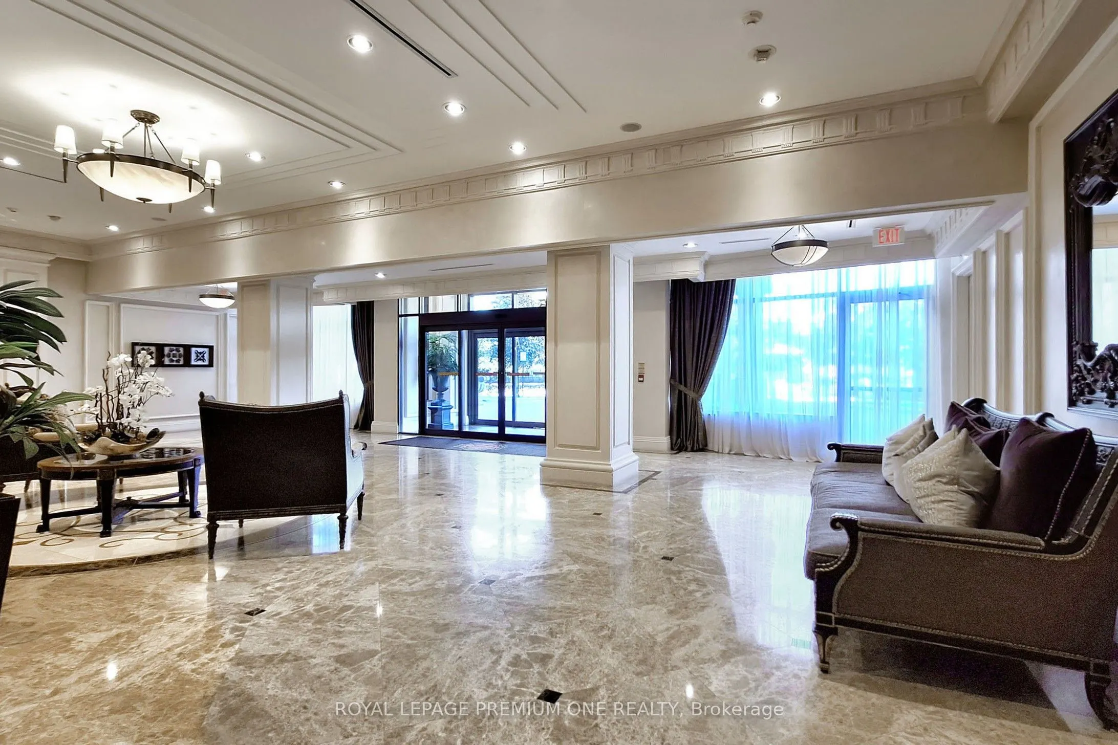 9235 Jane Street, #606