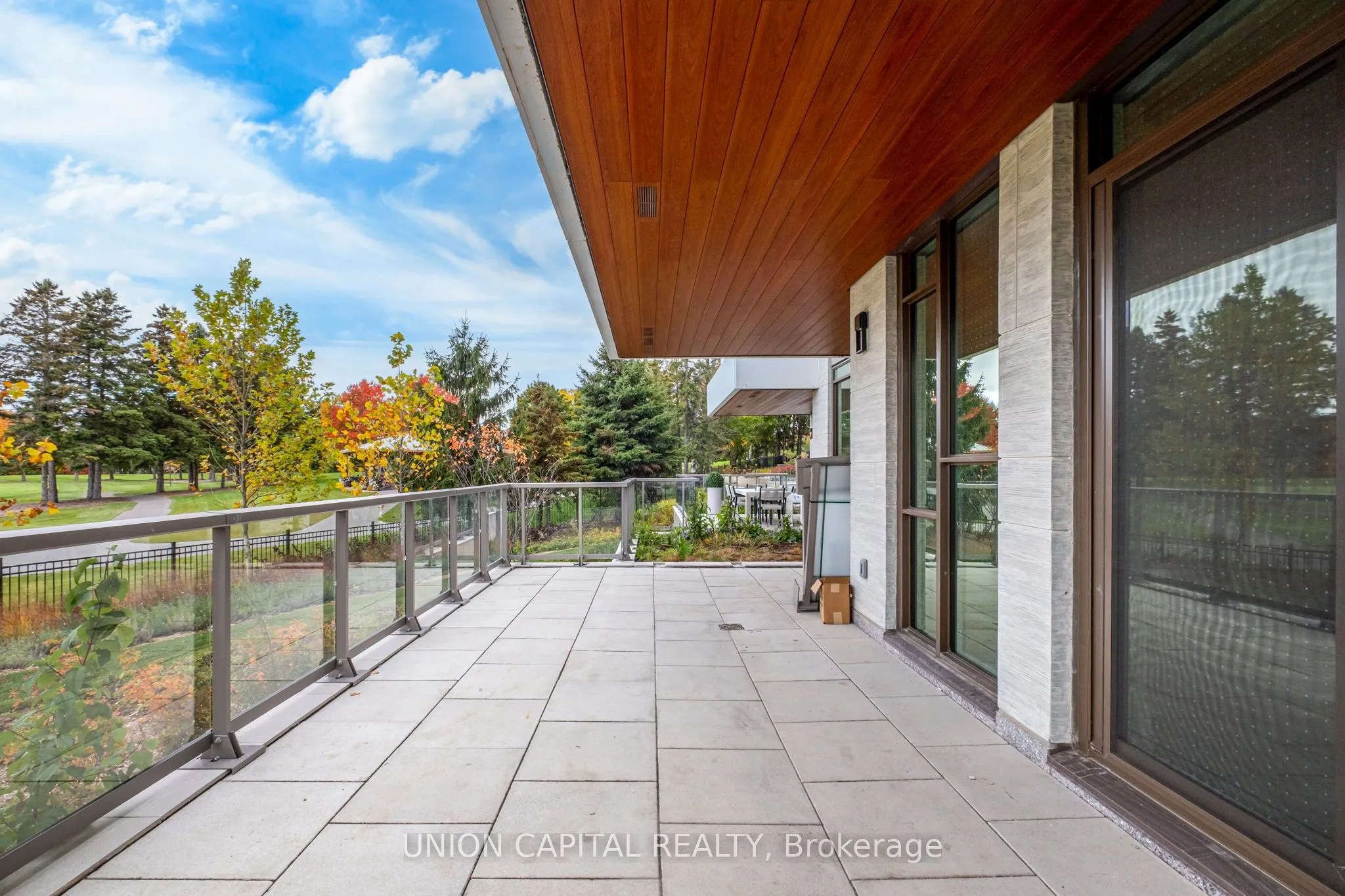 399 Royal Orchard Boulevard, #19