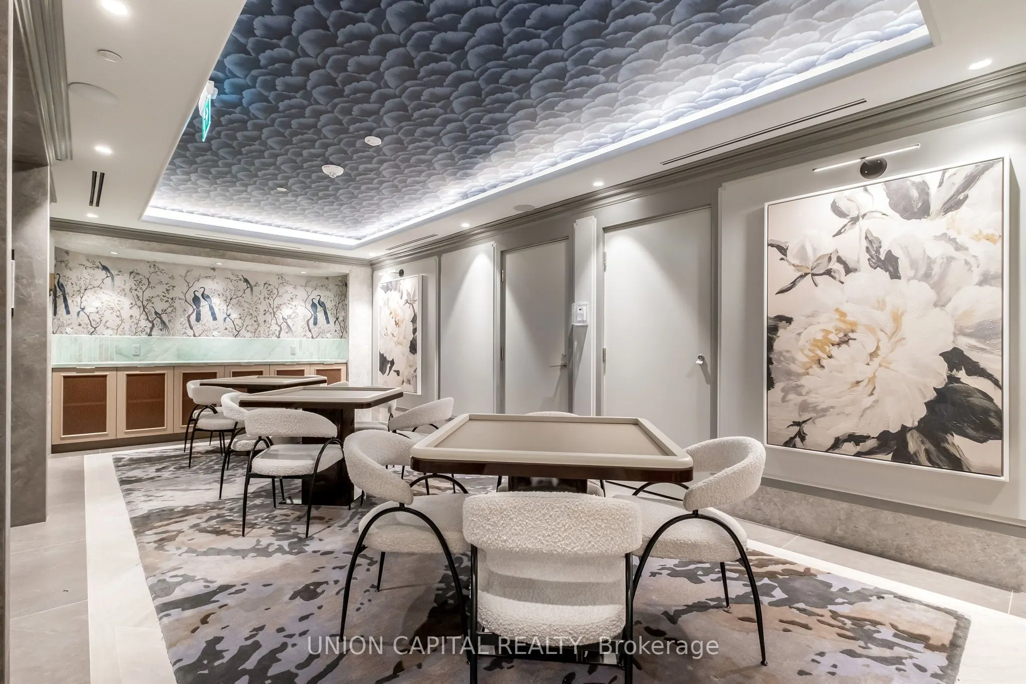 399 Royal Orchard Boulevard, #19