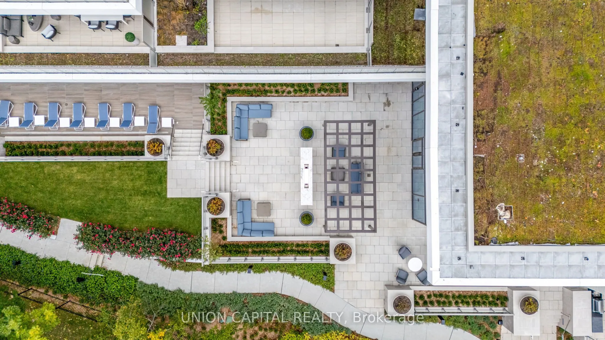 399 Royal Orchard Boulevard, #19