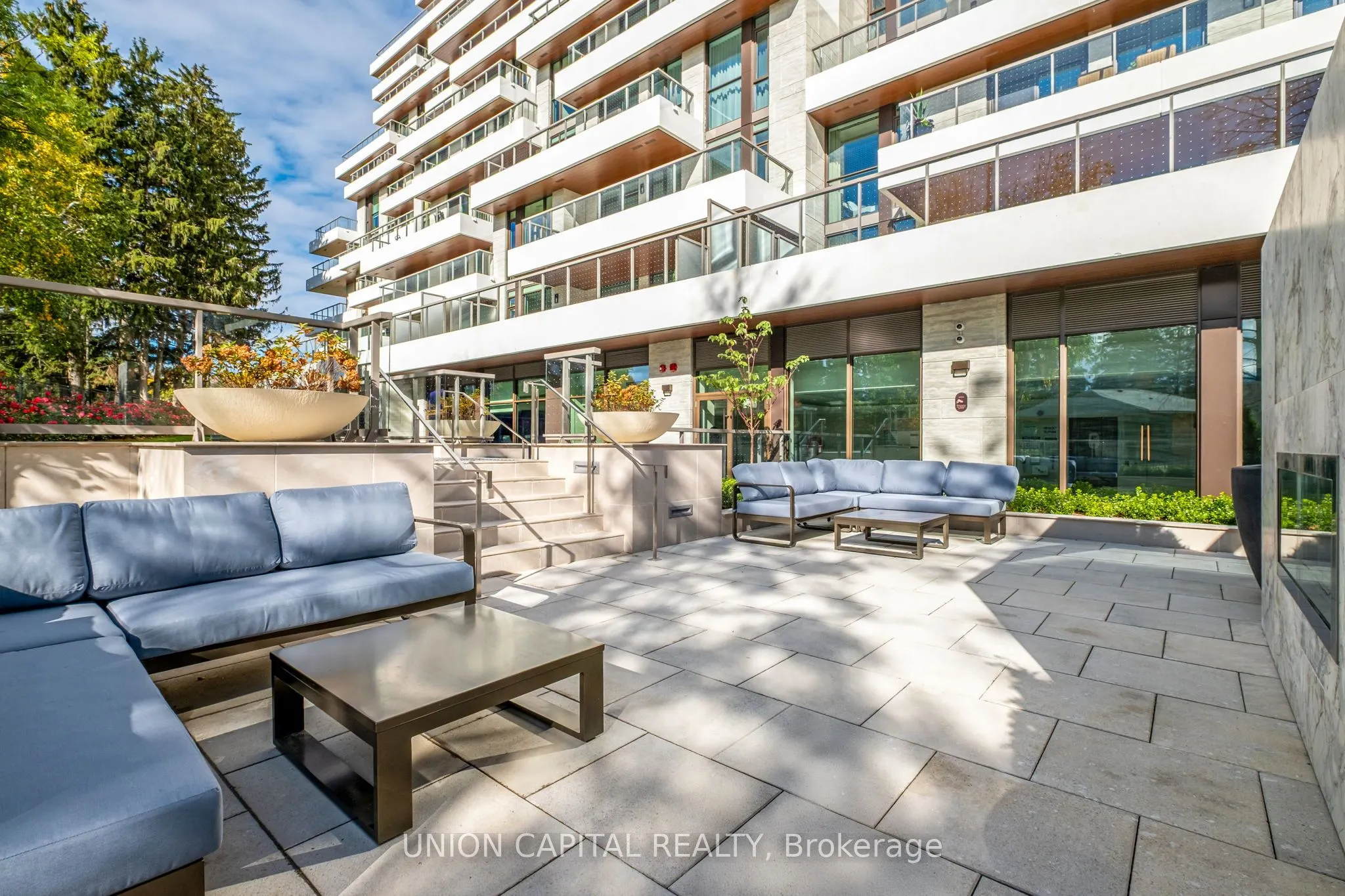 399 Royal Orchard Boulevard, #19