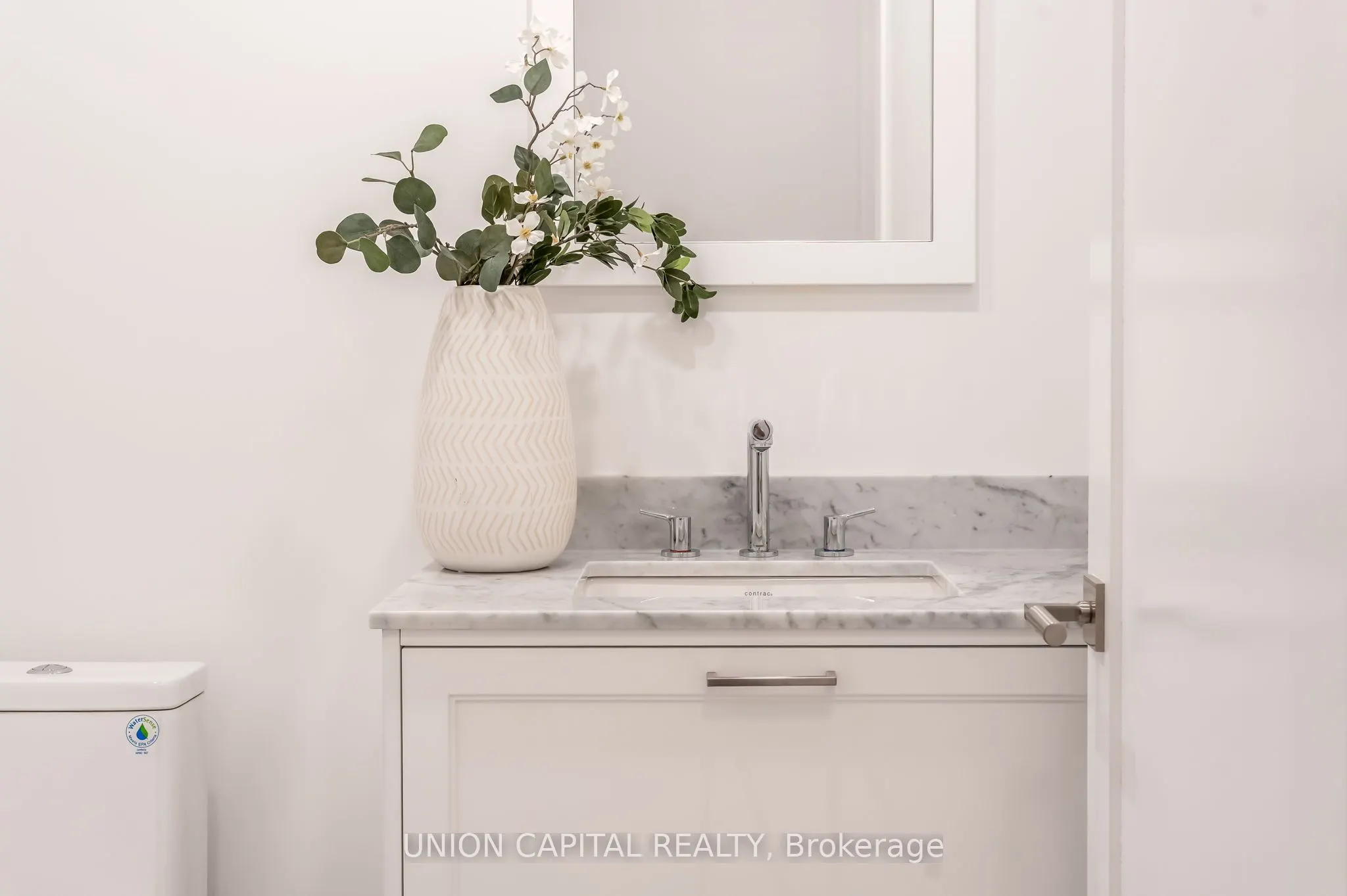 399 Royal Orchard Boulevard, #19