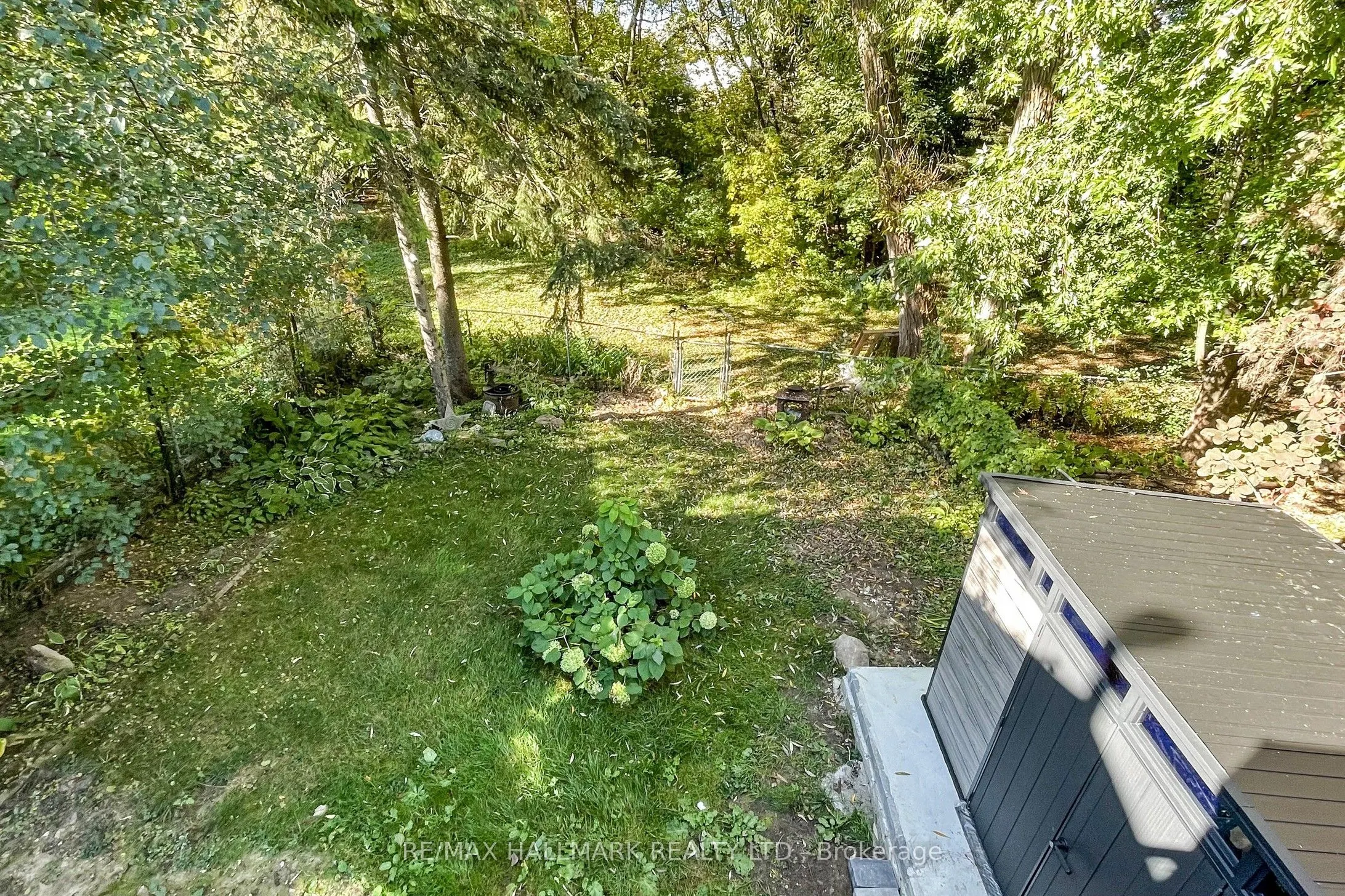 6 Wiles Court