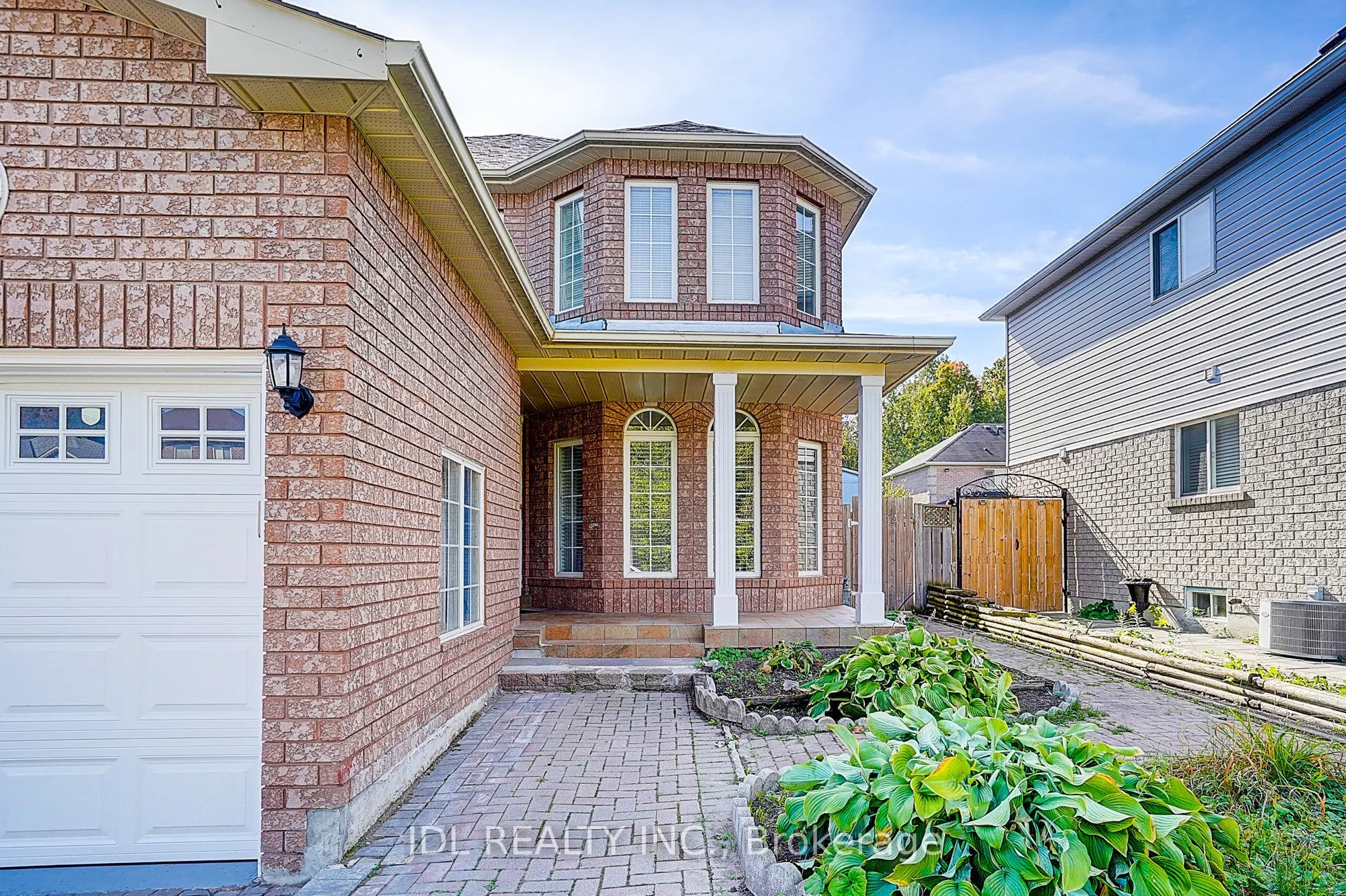 1187 Leslie Drive
