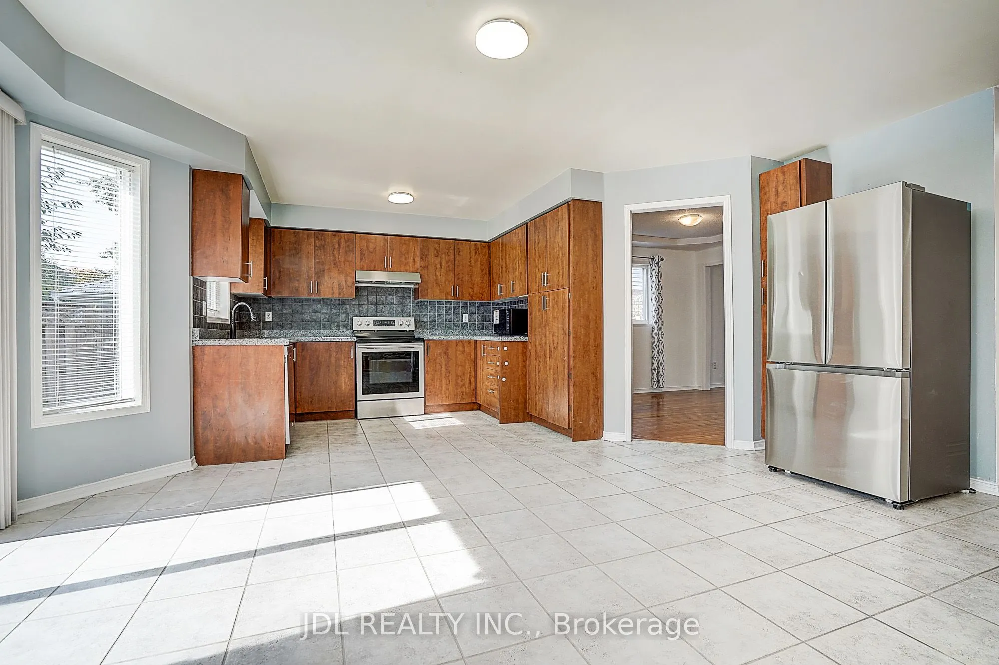 1187 Leslie Drive