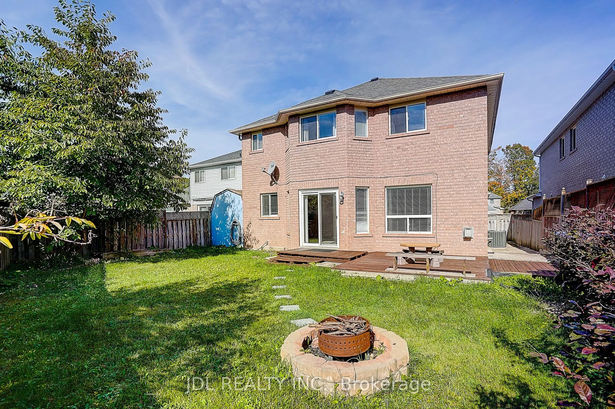 1187 Leslie Drive