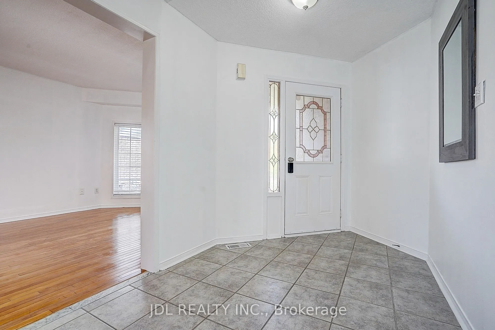 1187 Leslie Drive