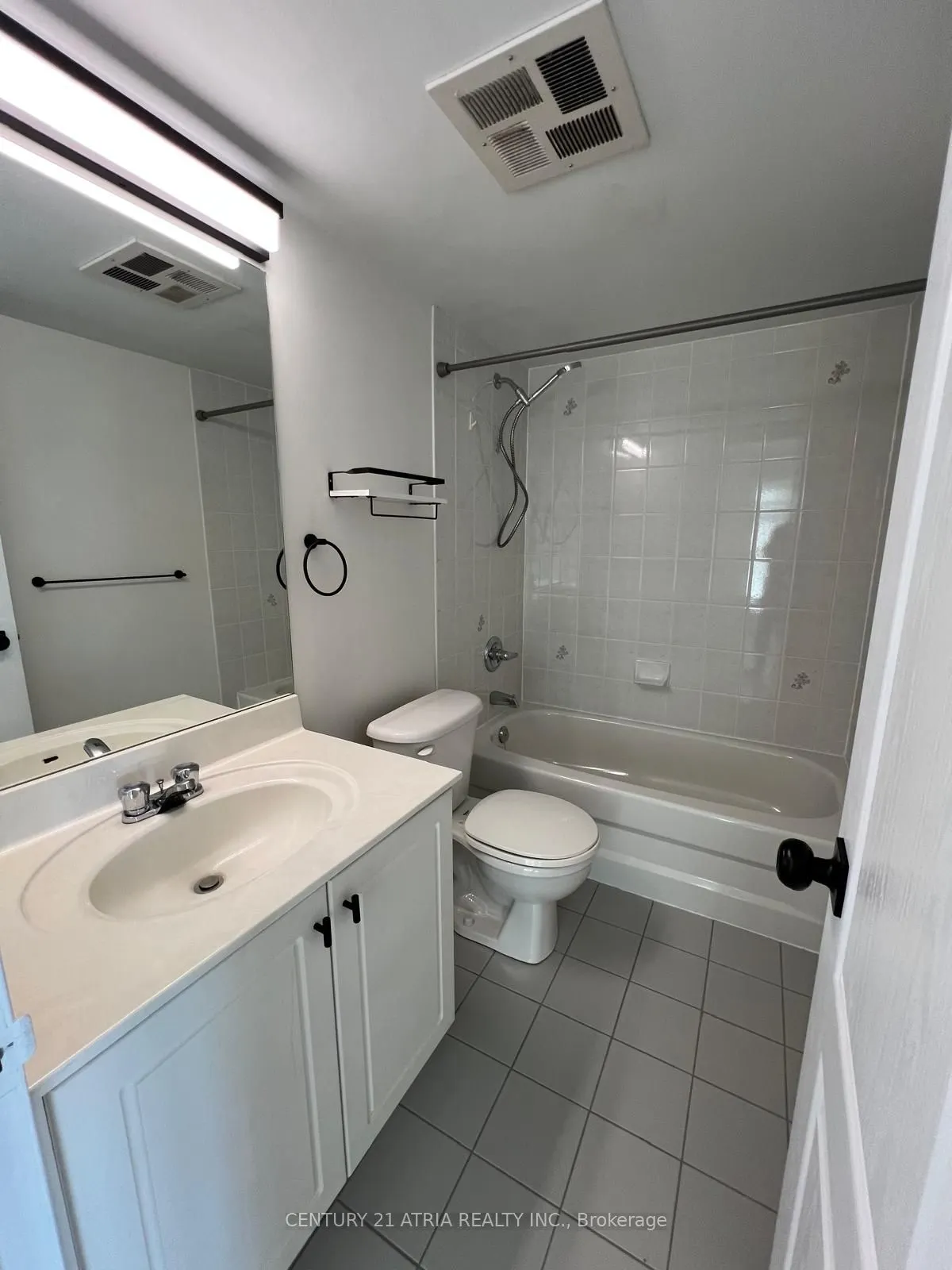 135 Pond Drive, #1110