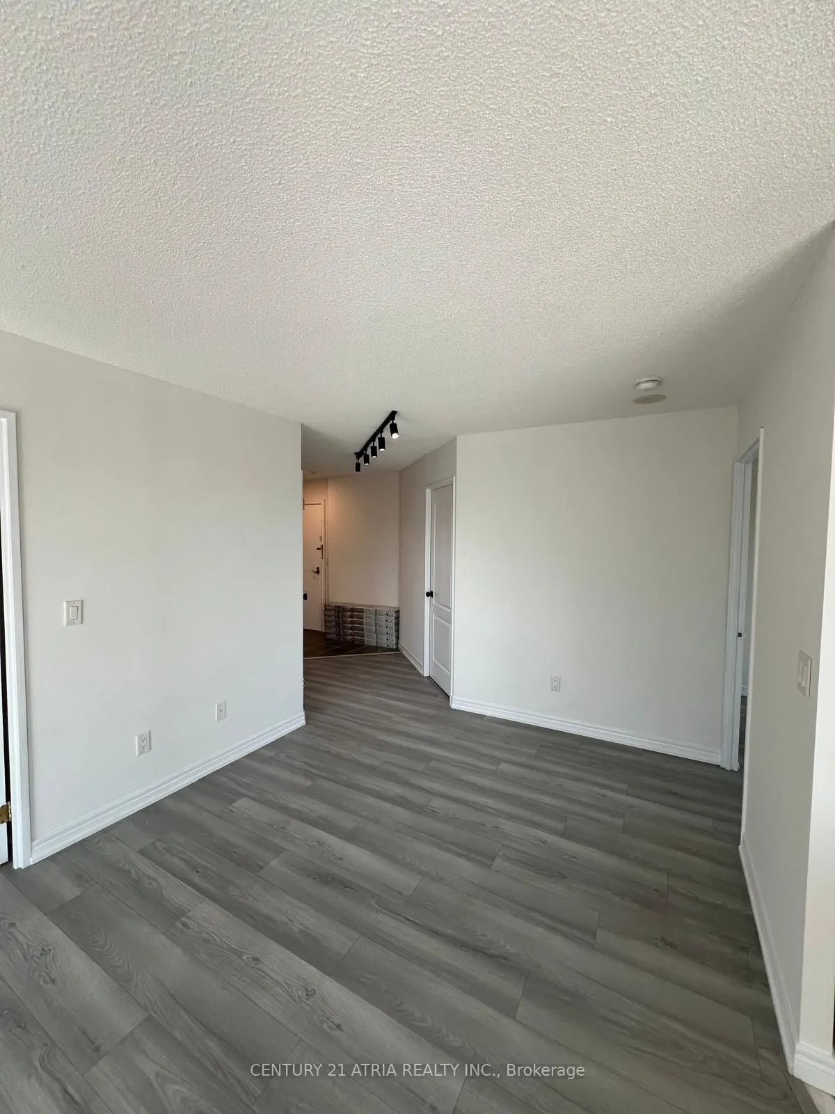 135 Pond Drive, #1110