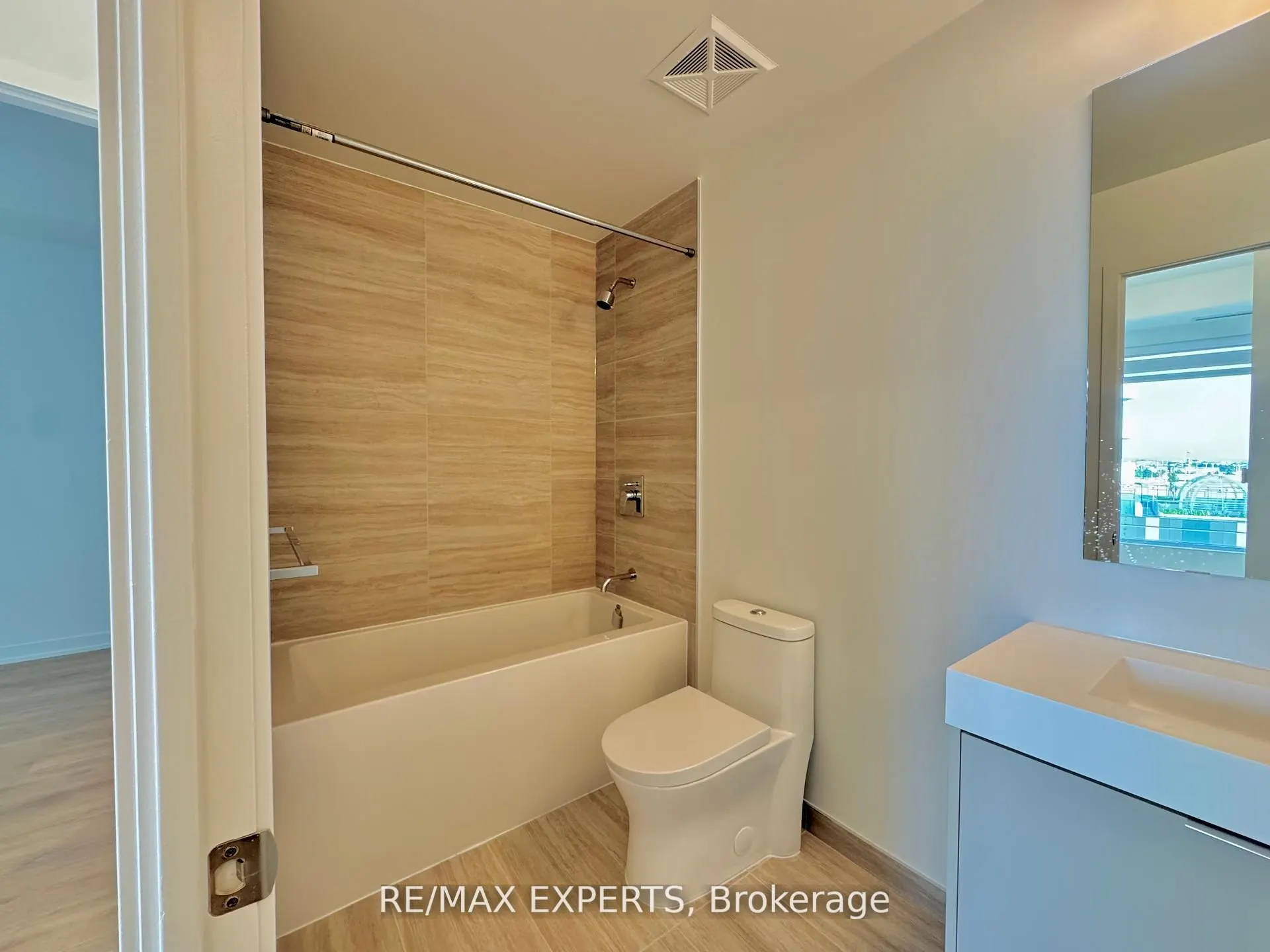 474 Caldari Road, #605