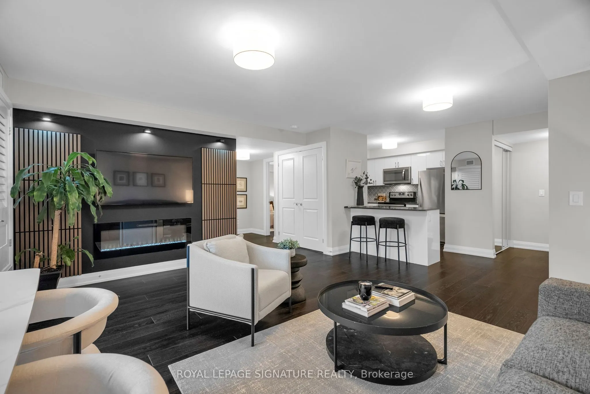 481 Rupert Avenue, #204
