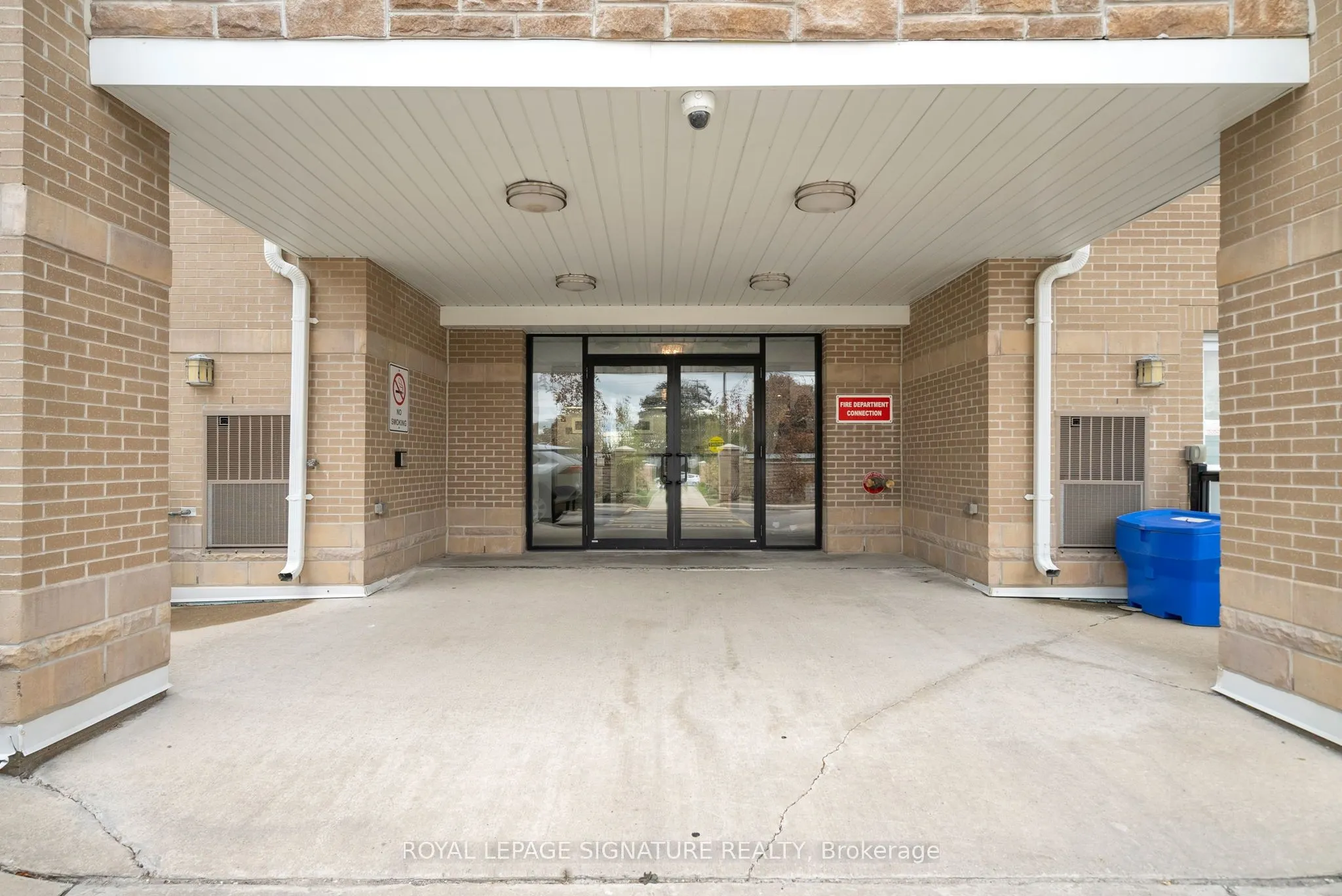 481 Rupert Avenue, #204