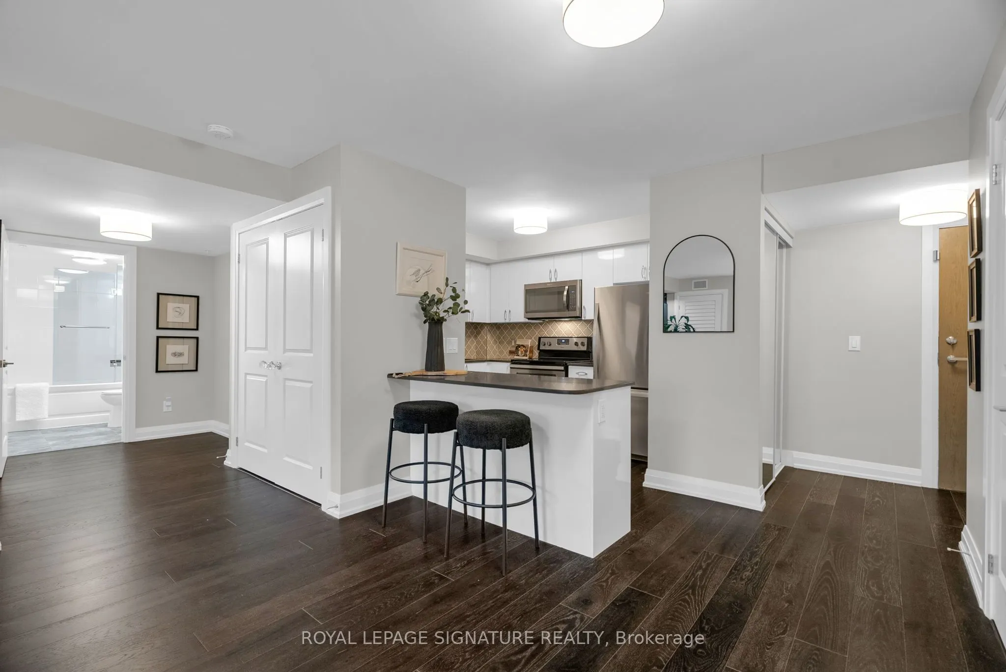 481 Rupert Avenue, #204