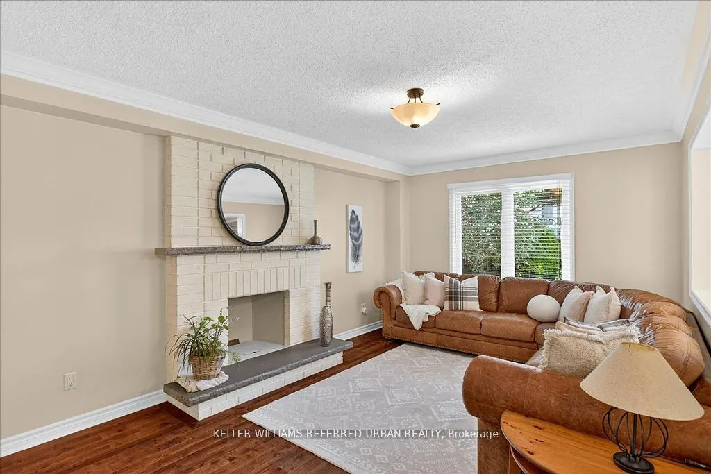 32 Nelson Circle