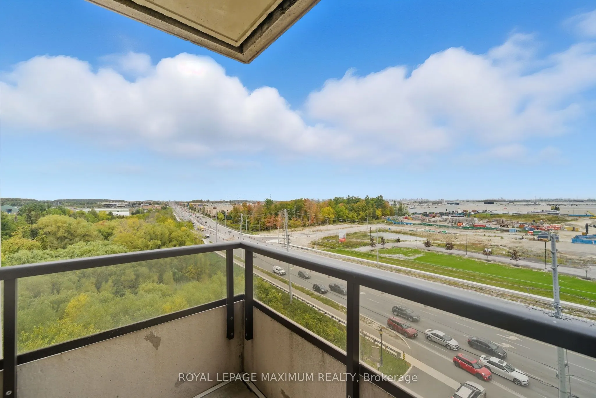 9225 Jane Street, #714