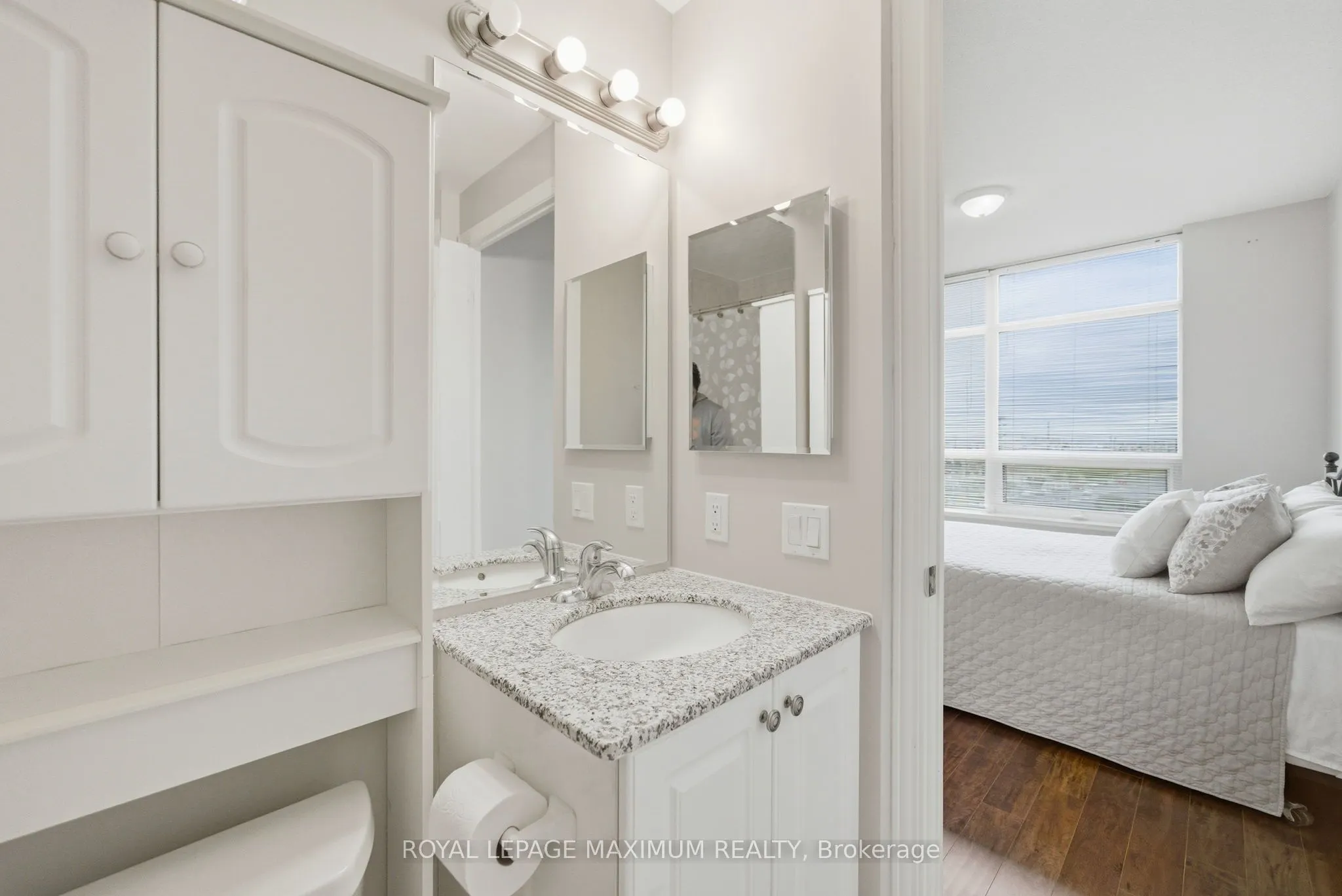 9225 Jane Street, #714