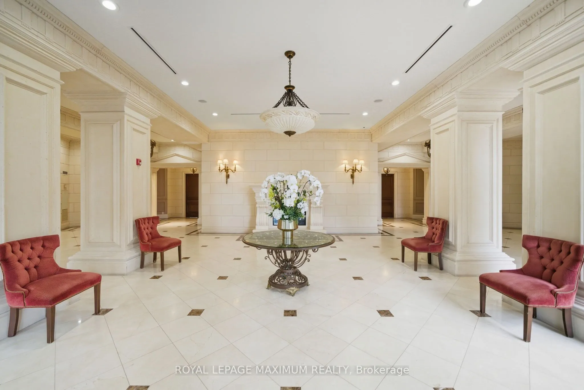 9225 Jane Street, #714