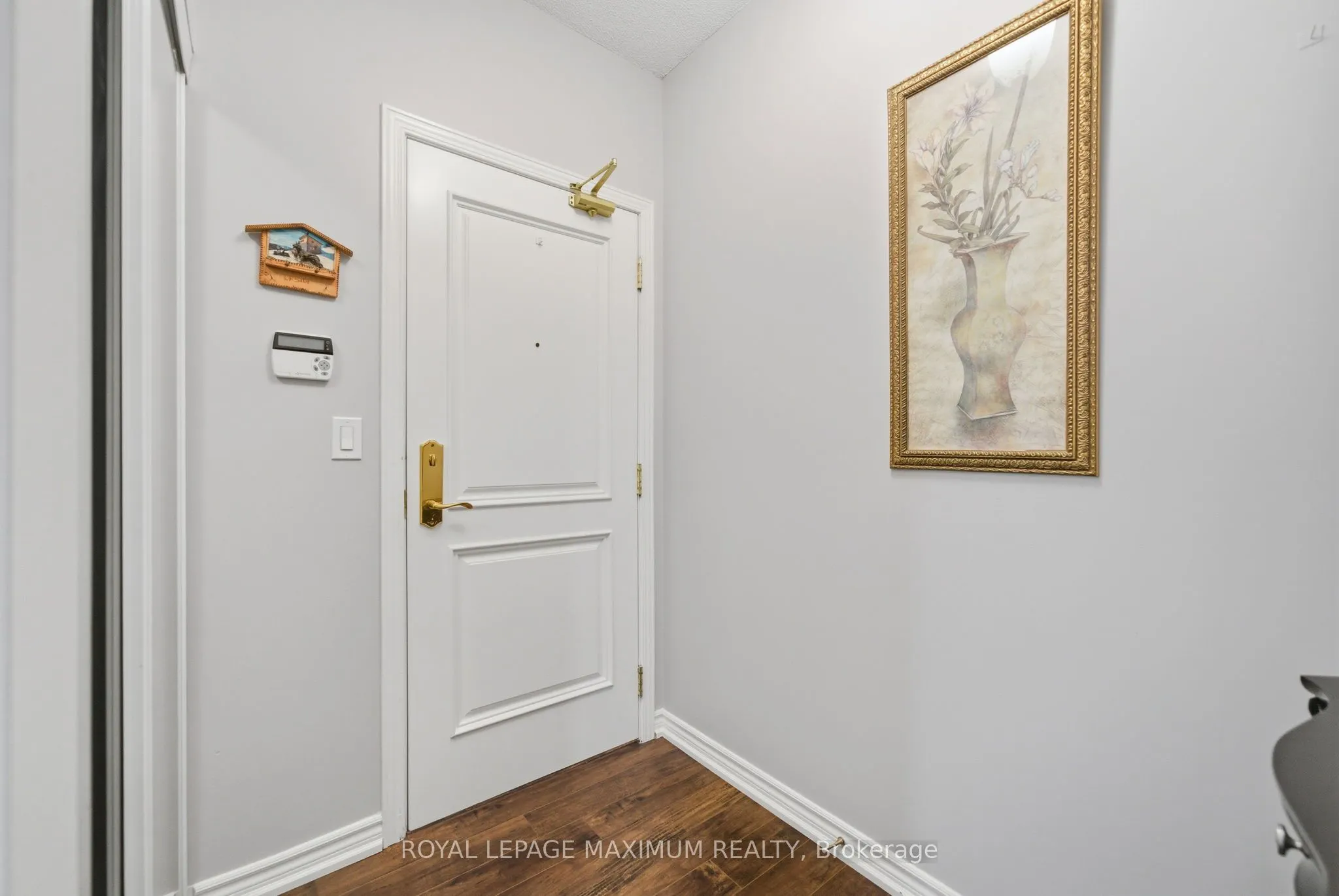 9225 Jane Street, #714