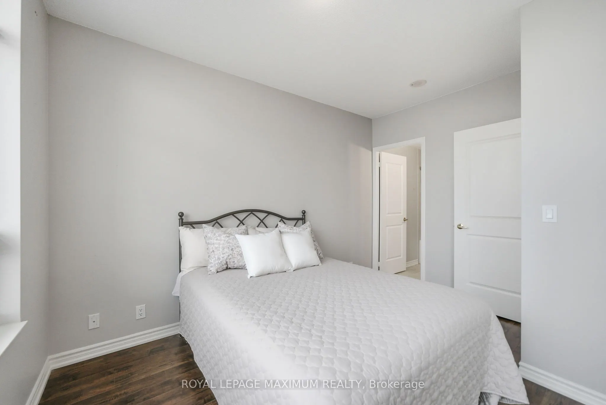 9225 Jane Street, #714