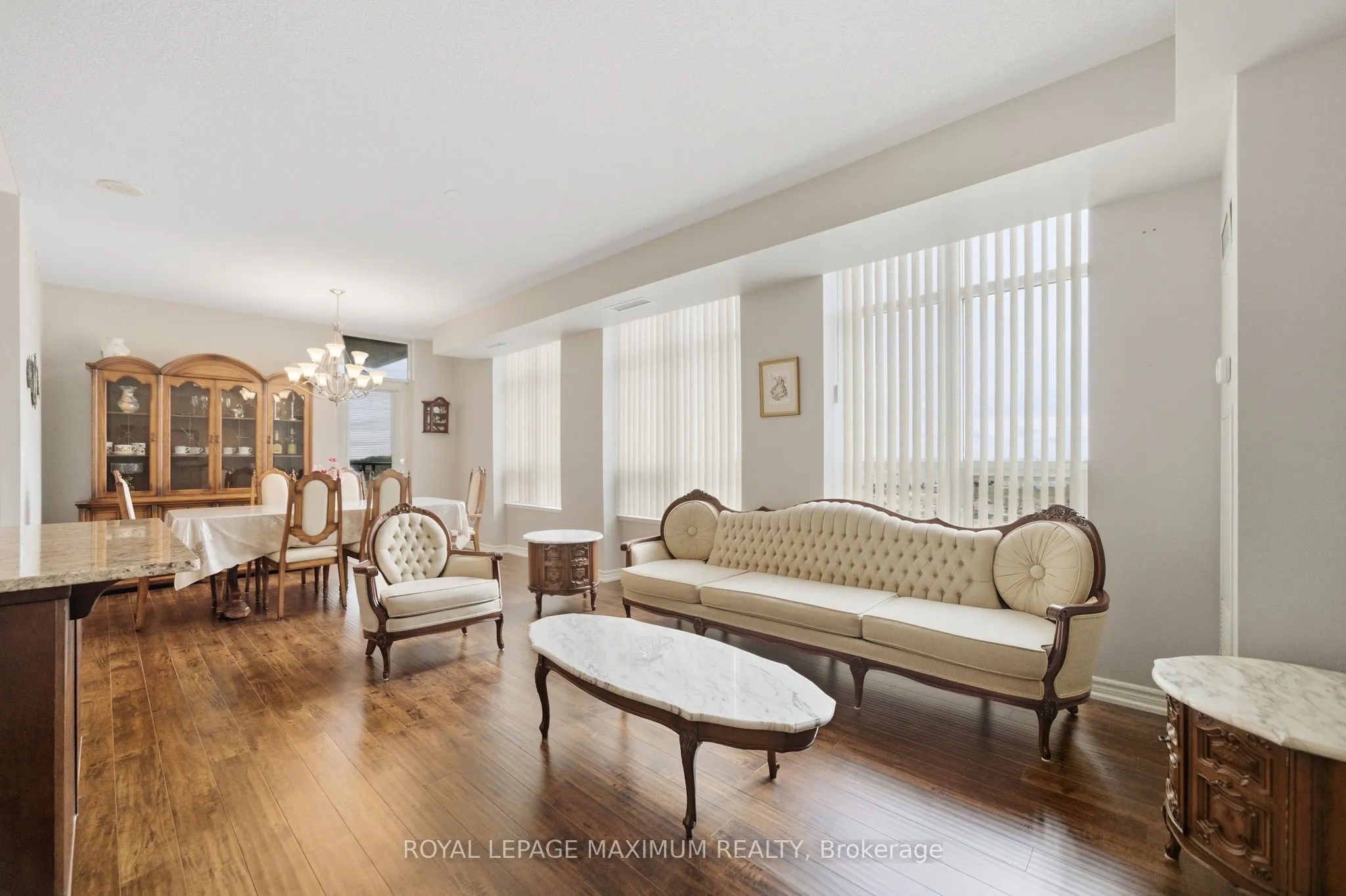 9225 Jane Street, #714