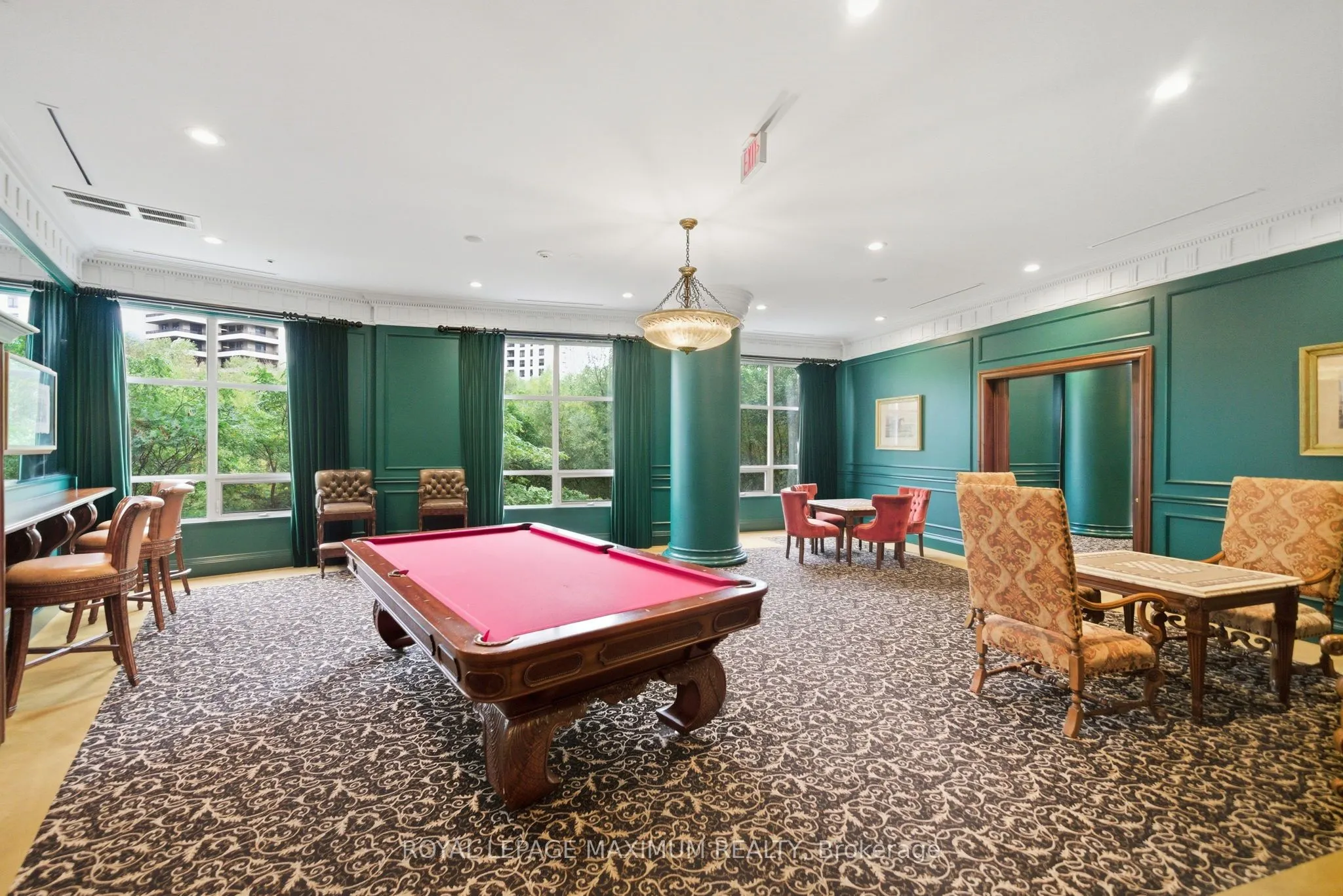 9225 Jane Street, #714