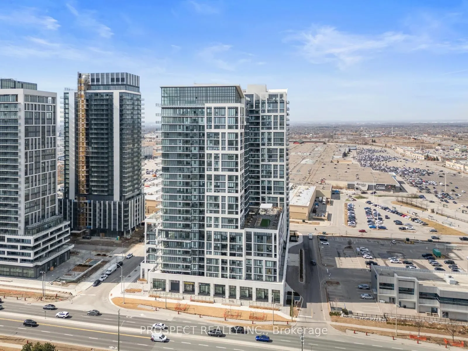 9000 Jane Street, #708