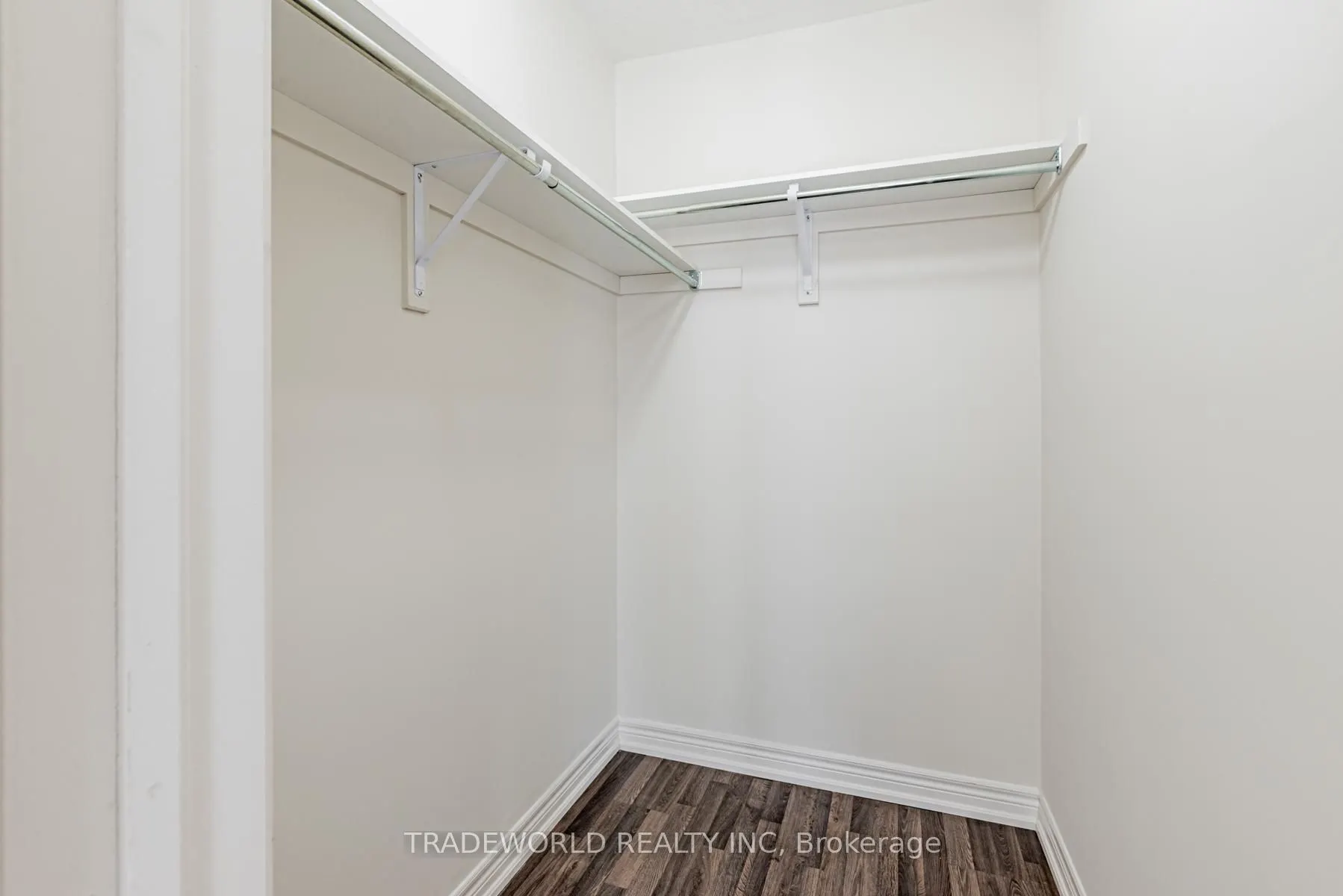 11 Roy Grove Way, #158