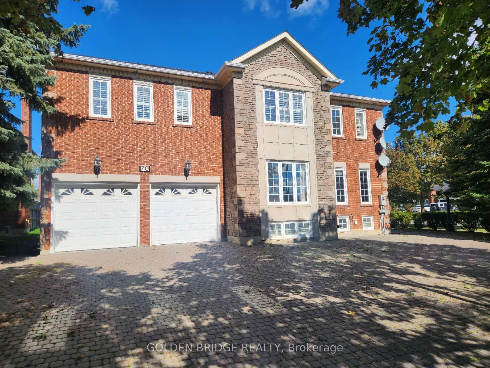 70 Chadwick Crescent