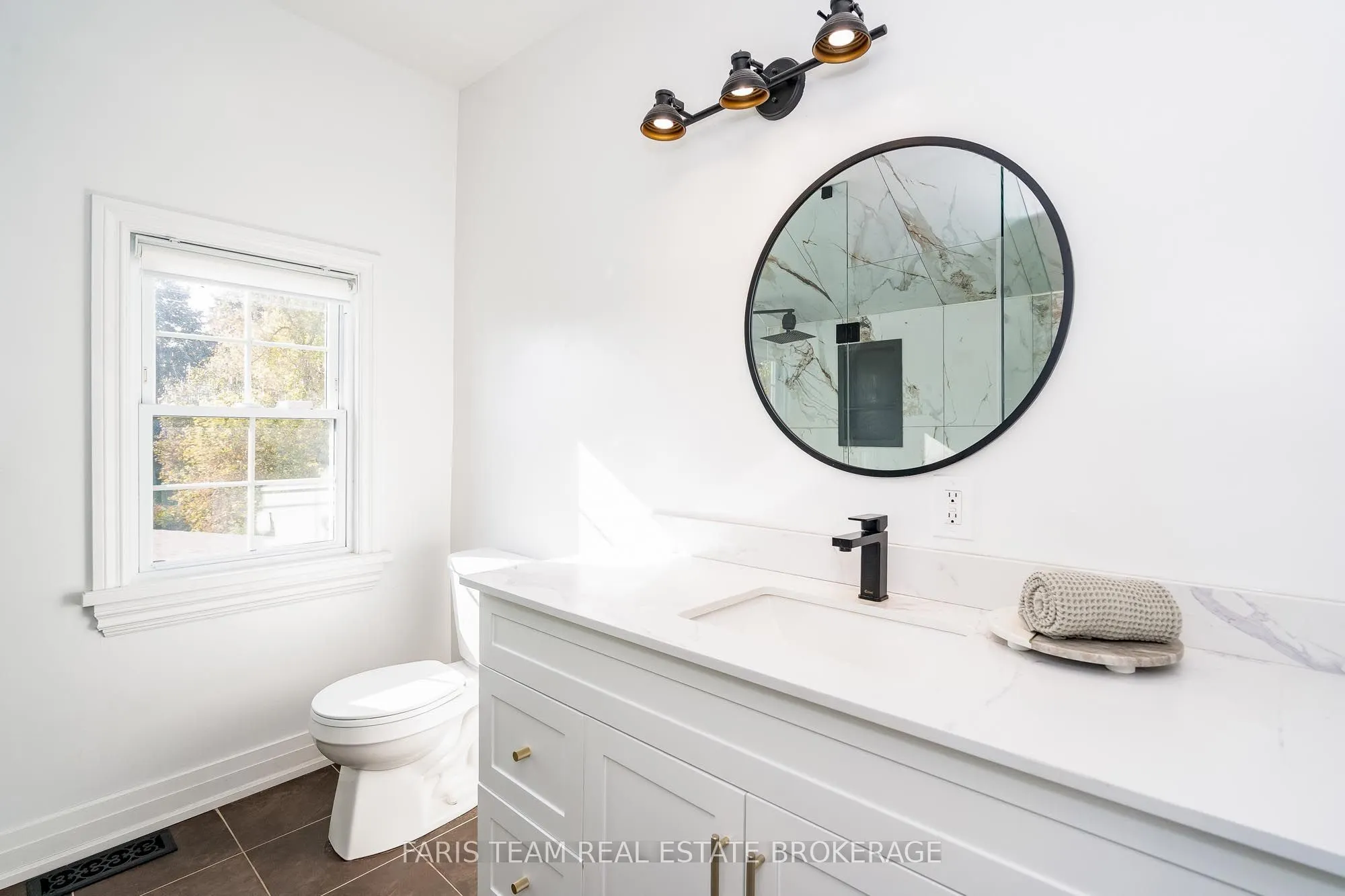 3740 Simcoe County Road 27