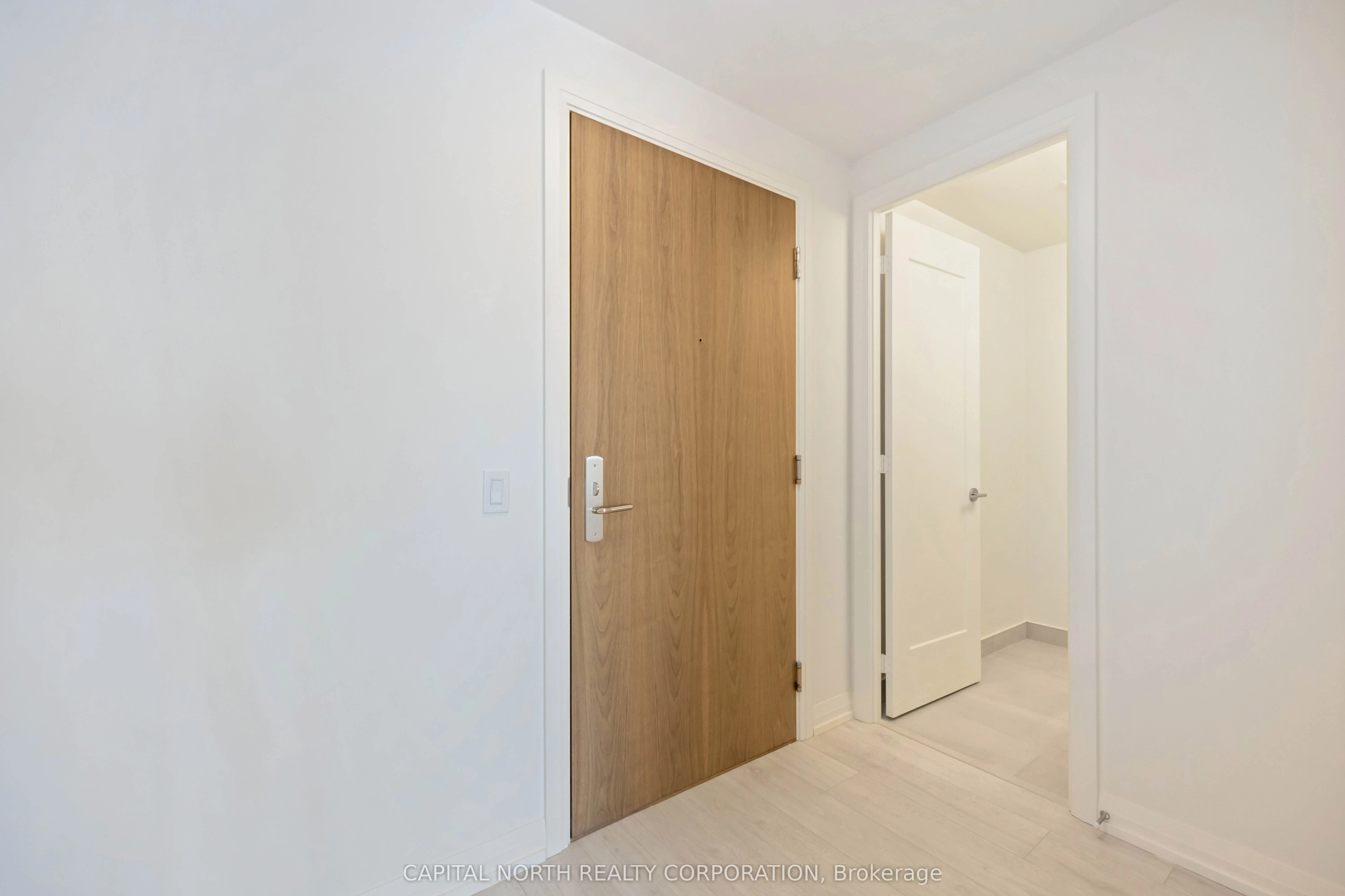 27 Korda Gate, #508