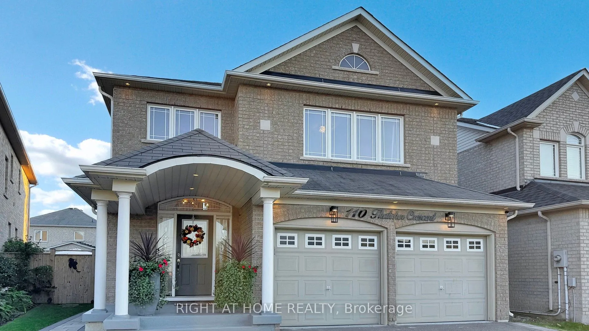 110 Thatcher Crescent