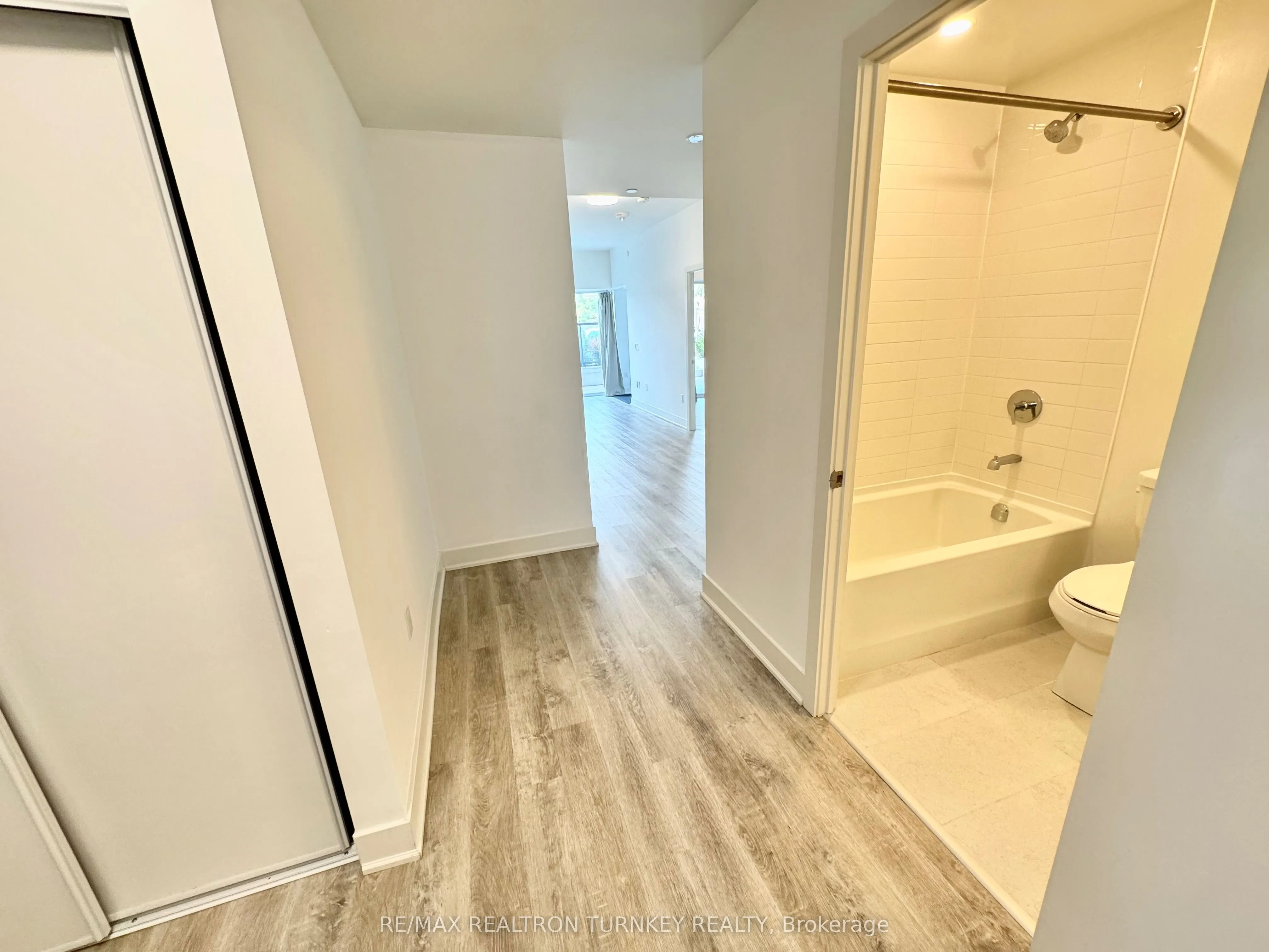 185 Deerfield Road, #018