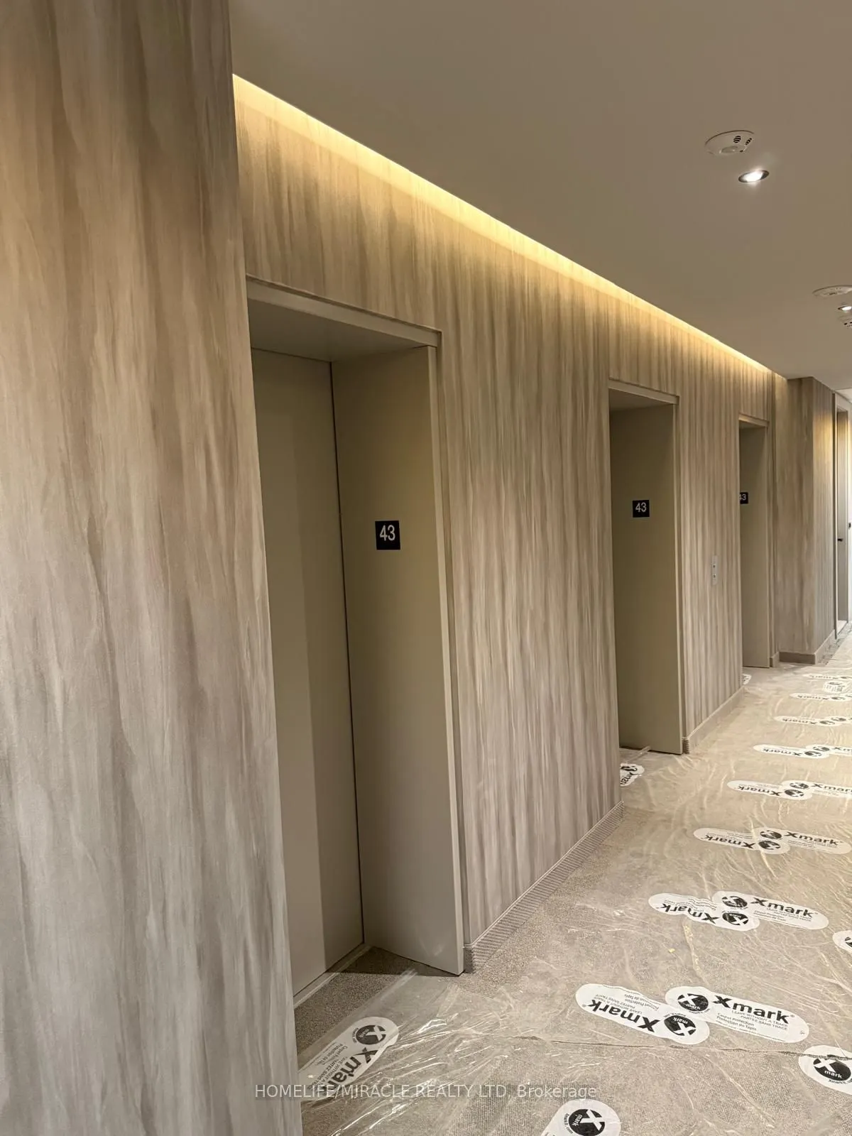 28 Interchange Way, #4307