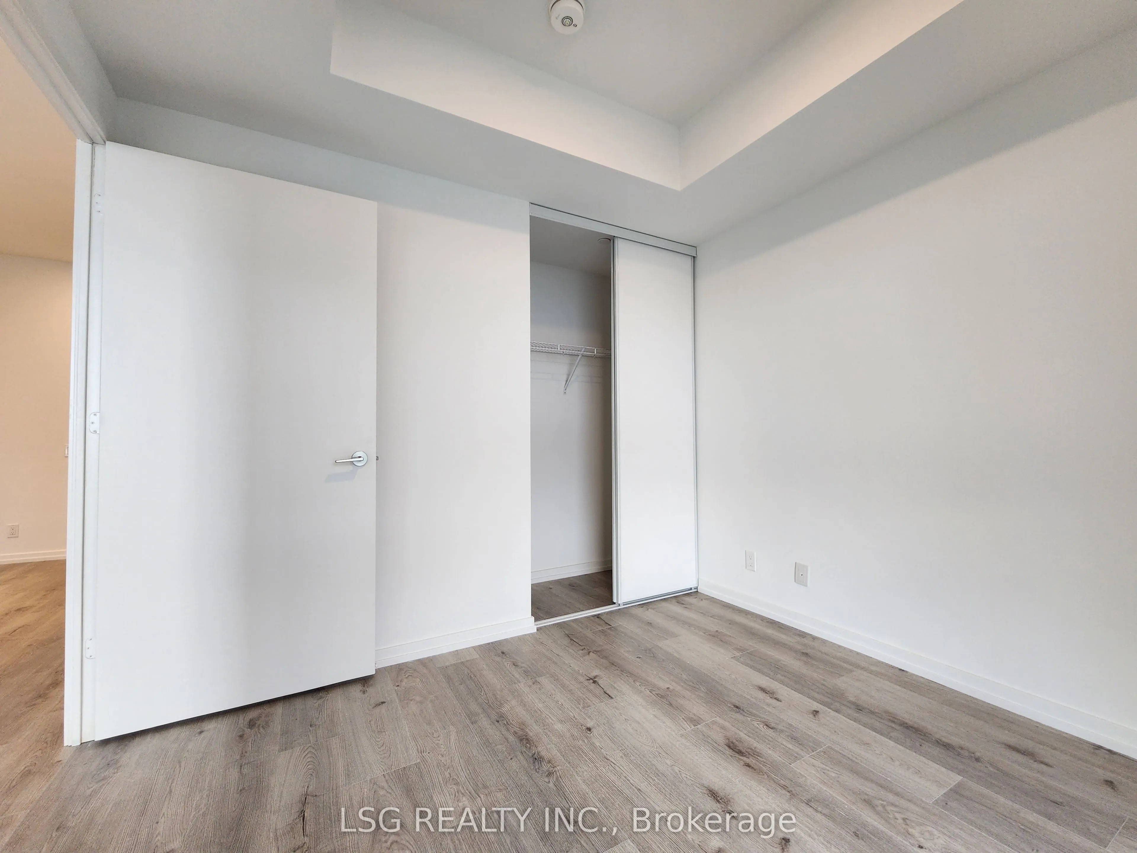 7890 Jane Street, #3810