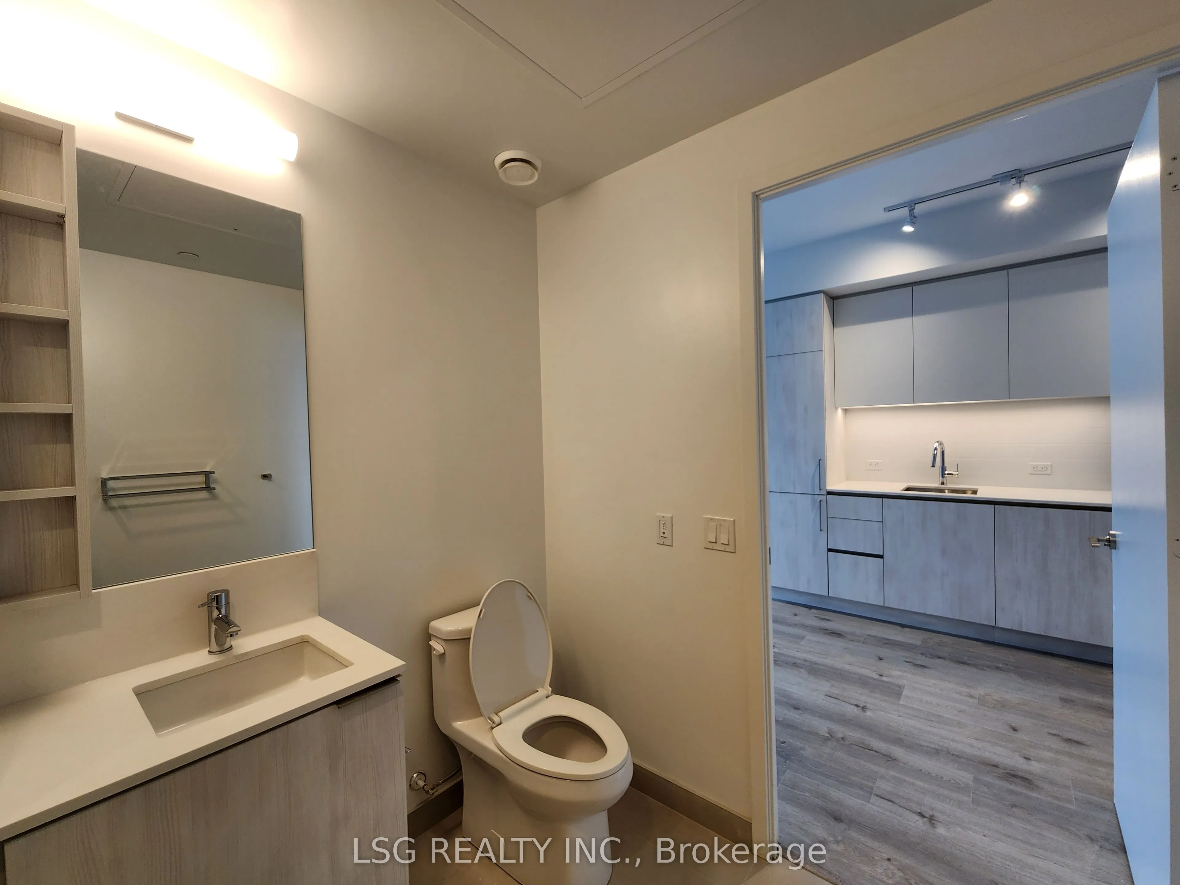 7890 Jane Street, #3810