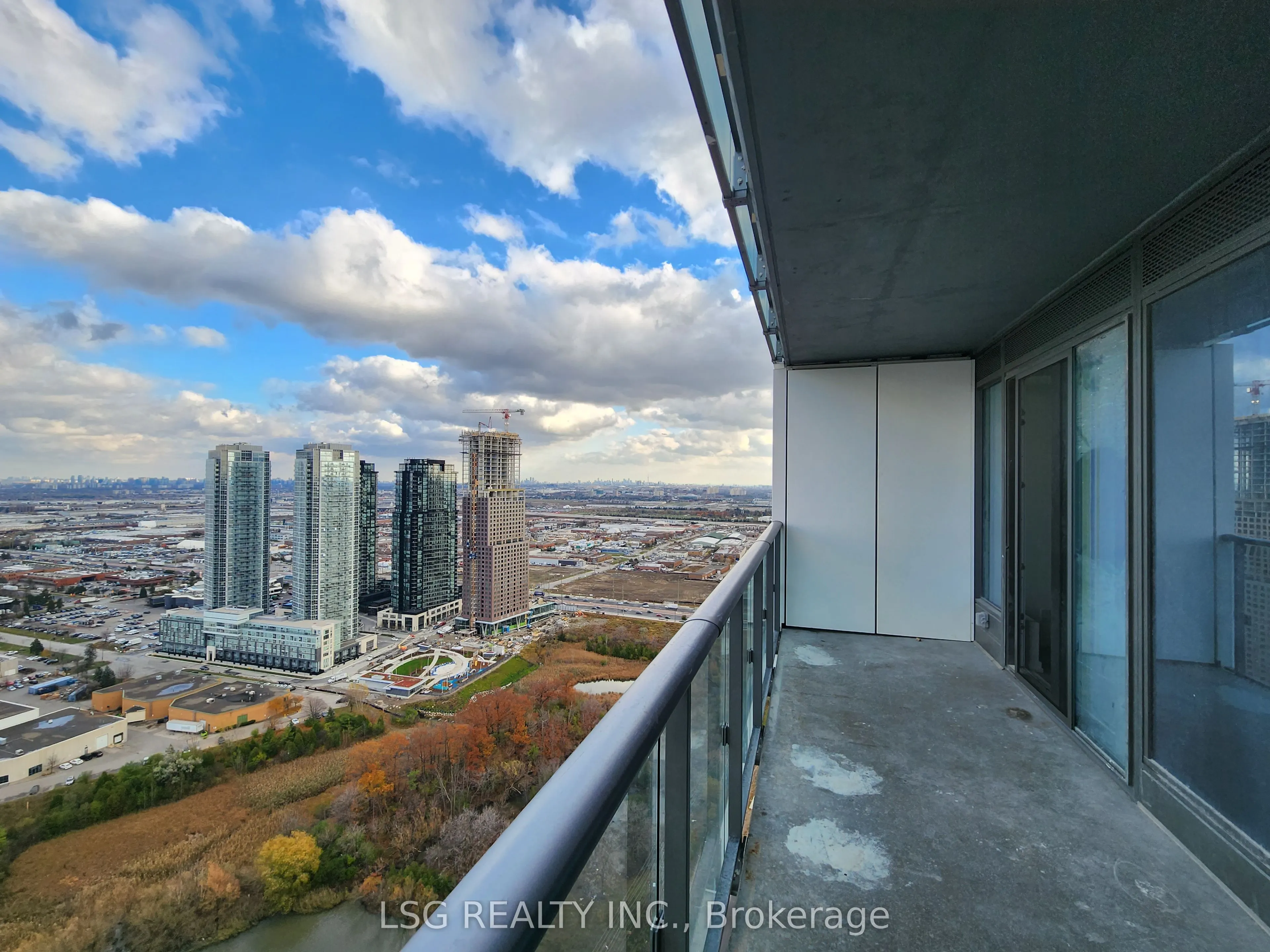 7890 Jane Street, #3810