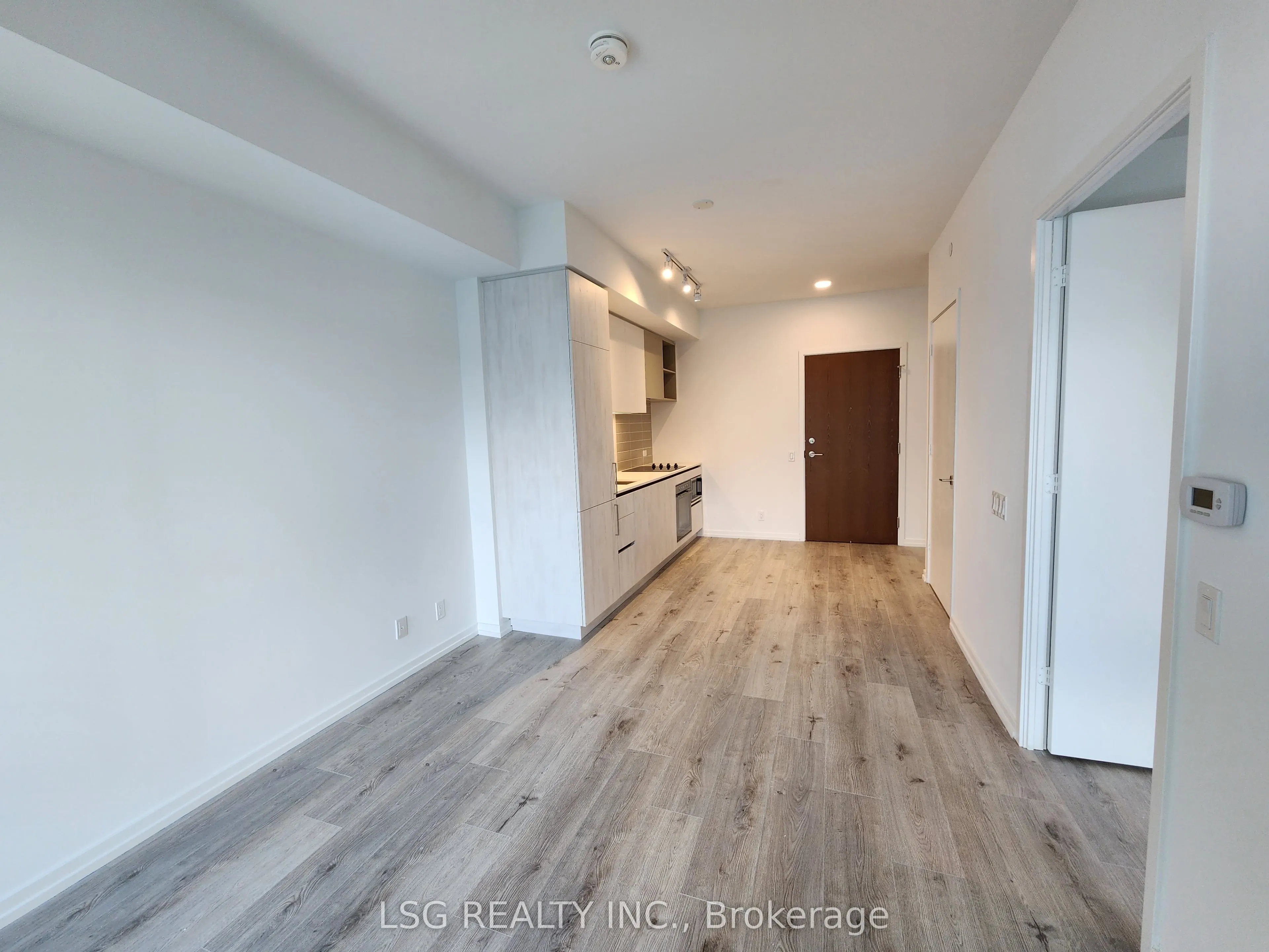 7890 Jane Street, #3810