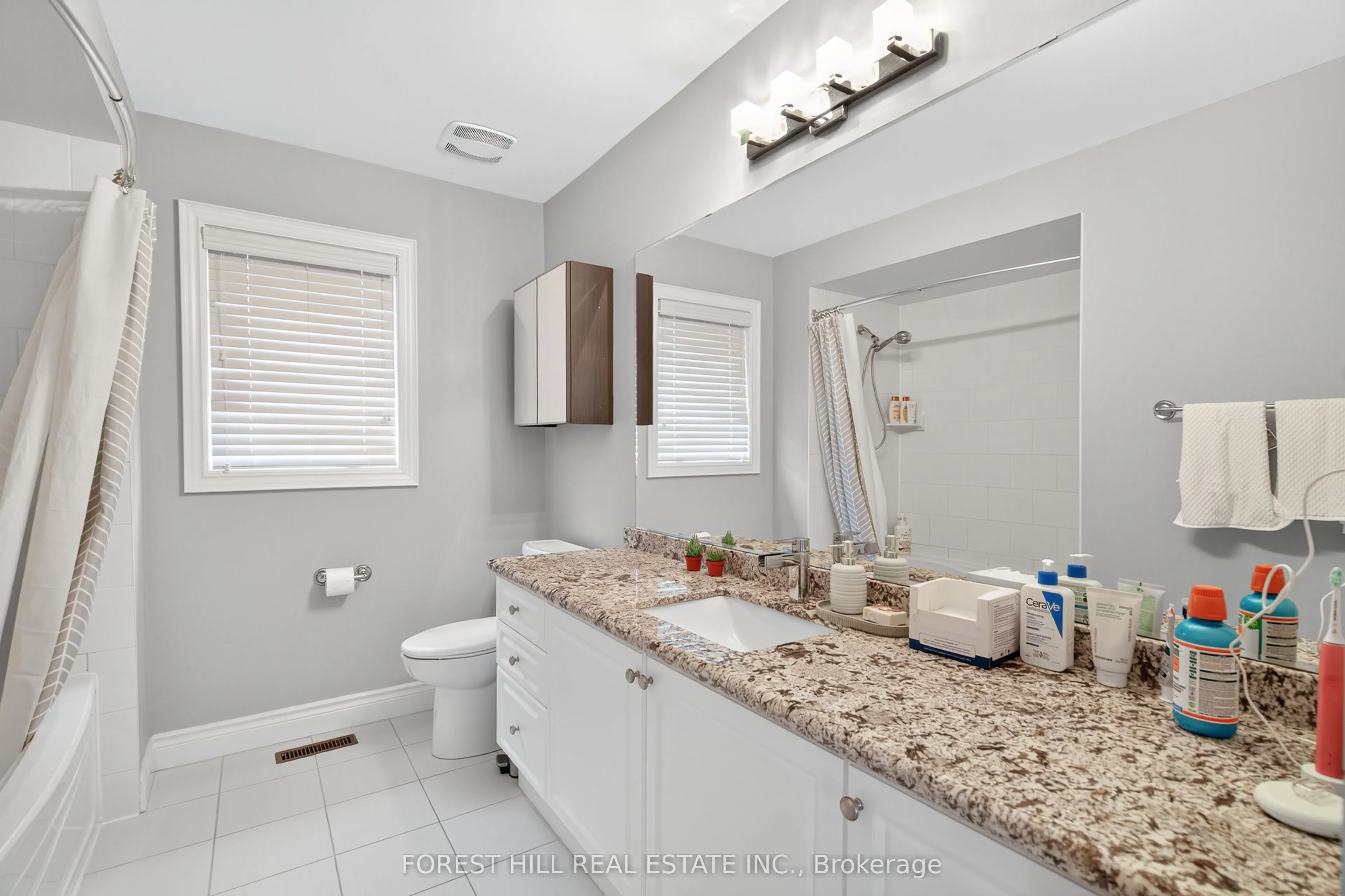 10 Mendel Crescent