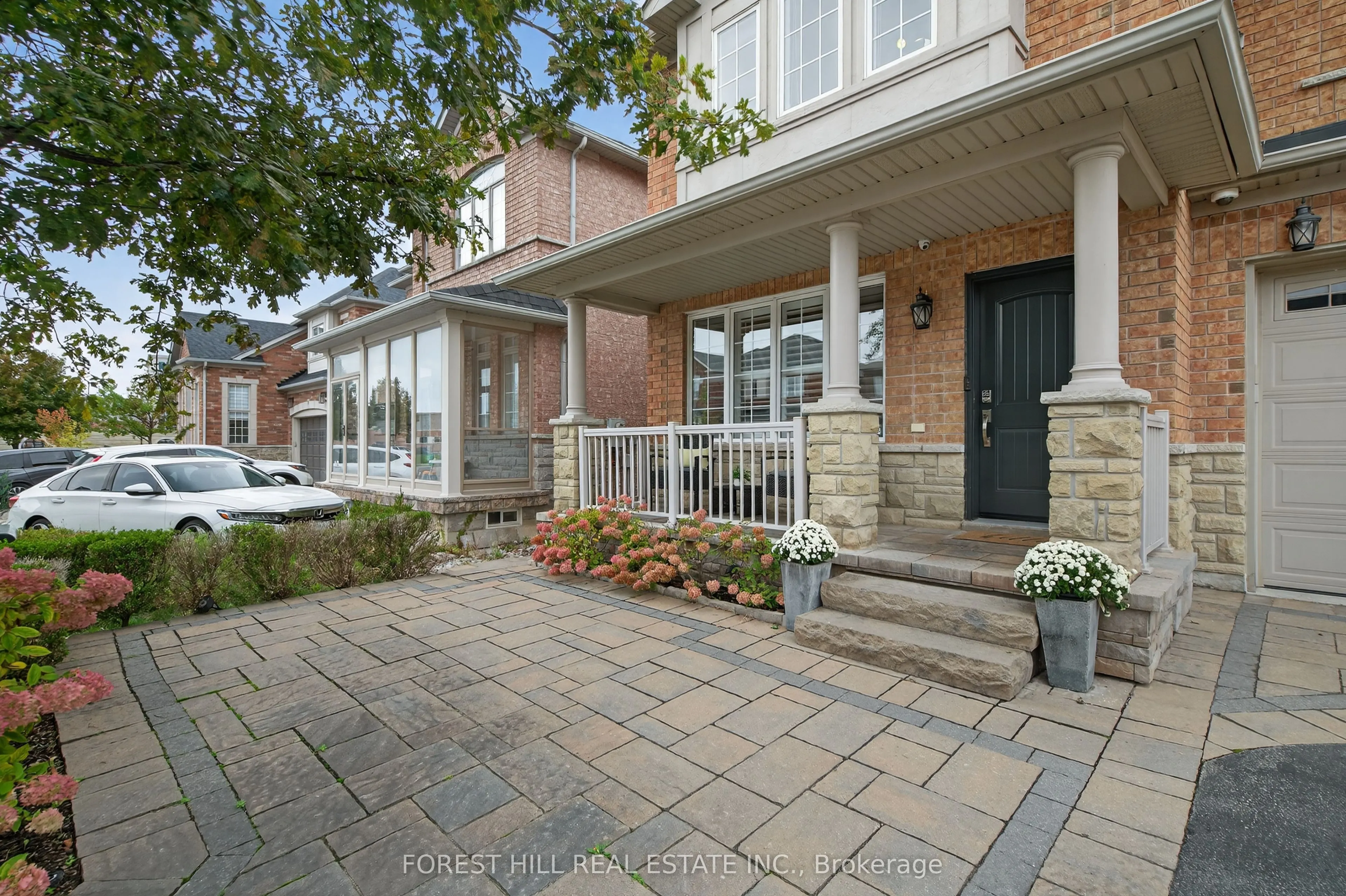 10 Mendel Crescent