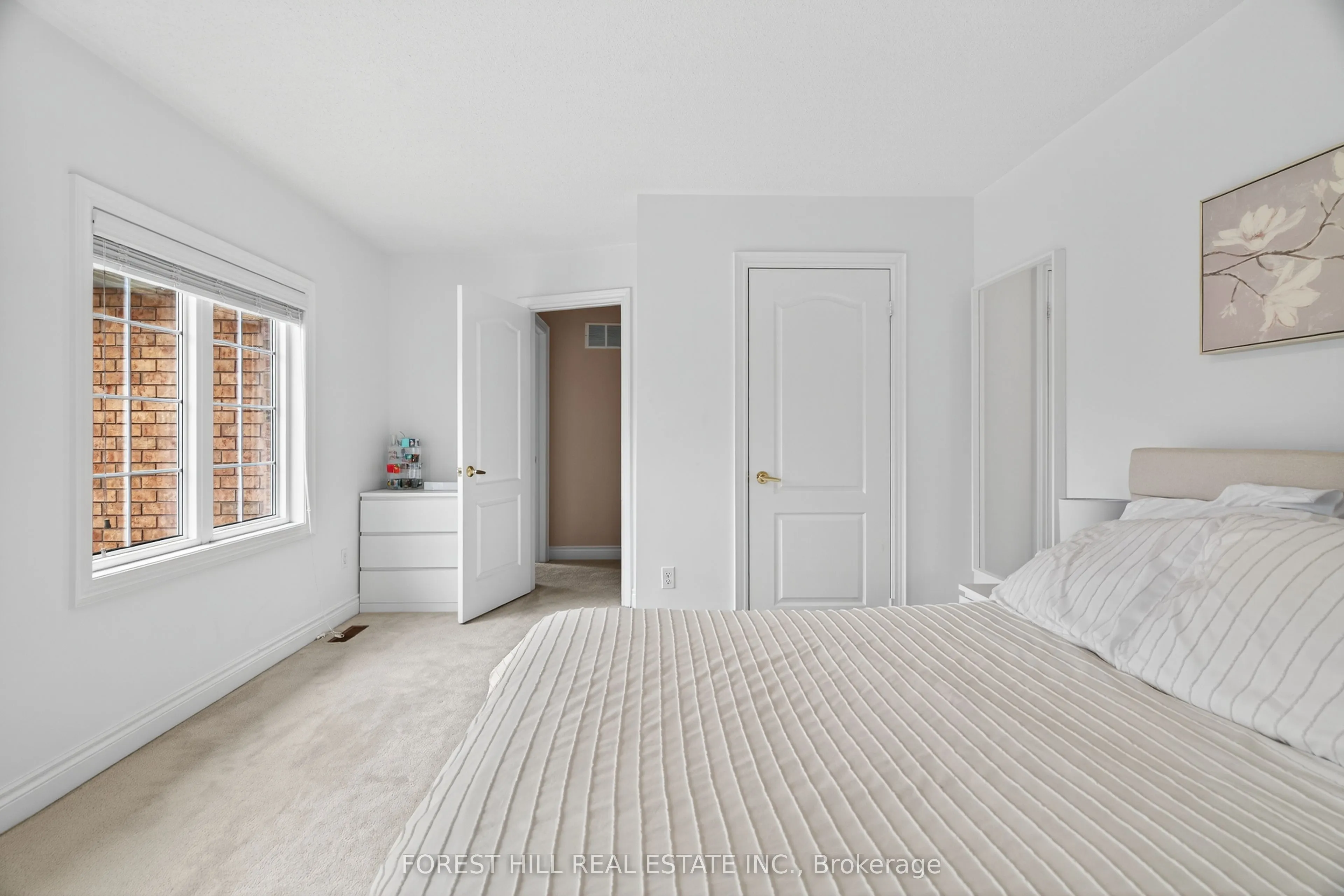 10 Mendel Crescent